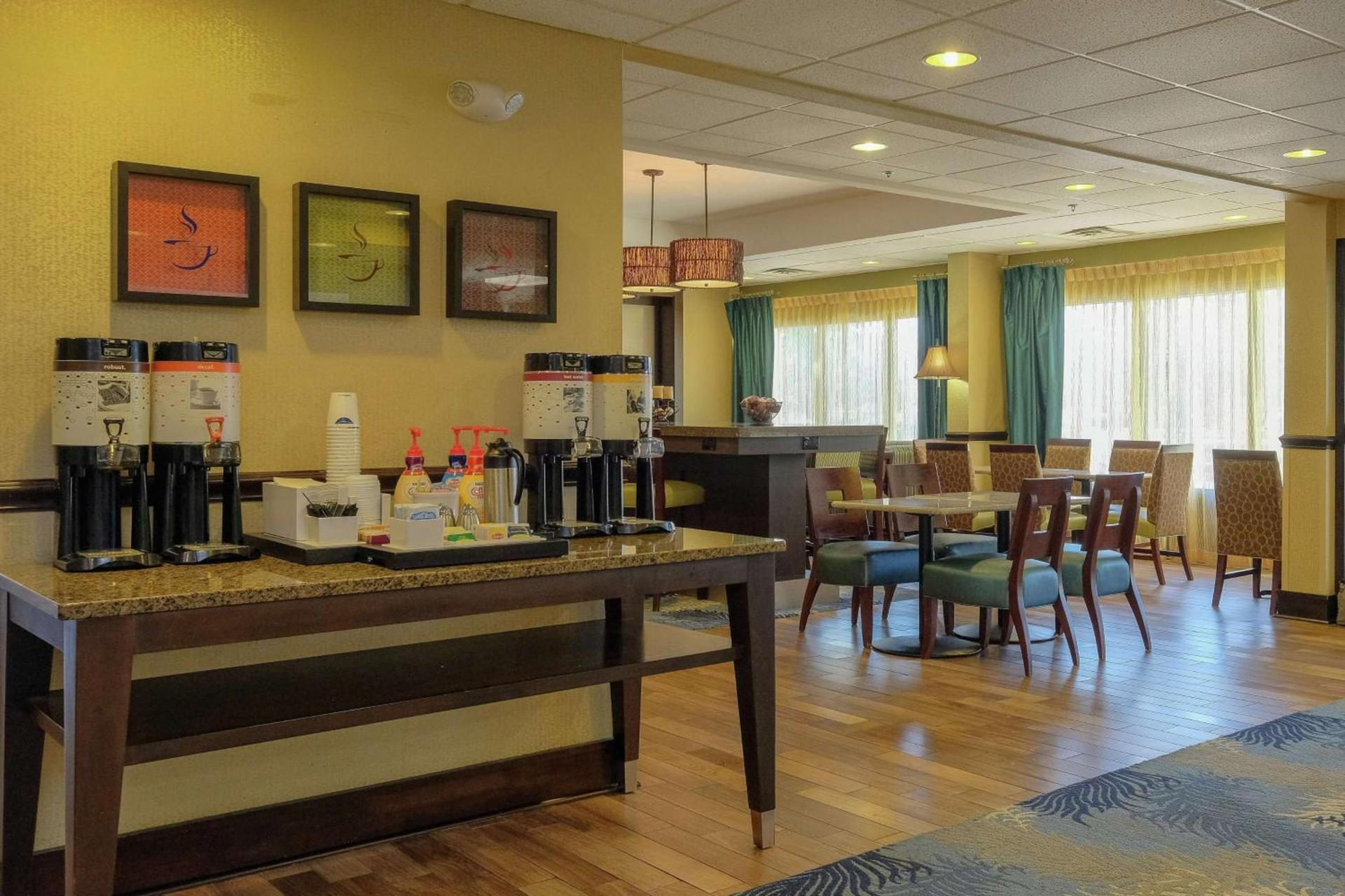 Hampton Inn Edenton photo 5