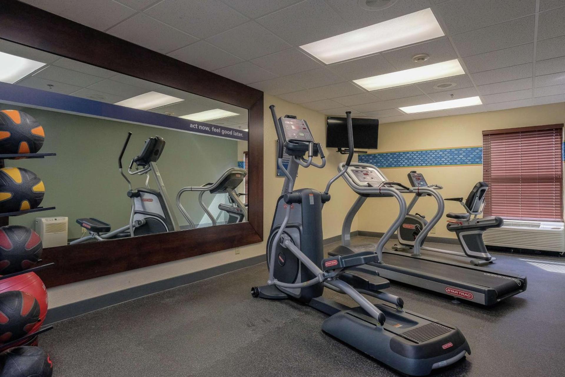 Hampton Inn Edenton photo 13