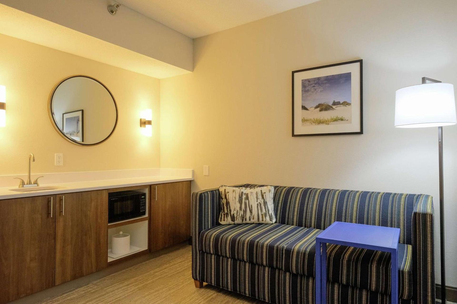 Hampton Inn Edenton photo 14
