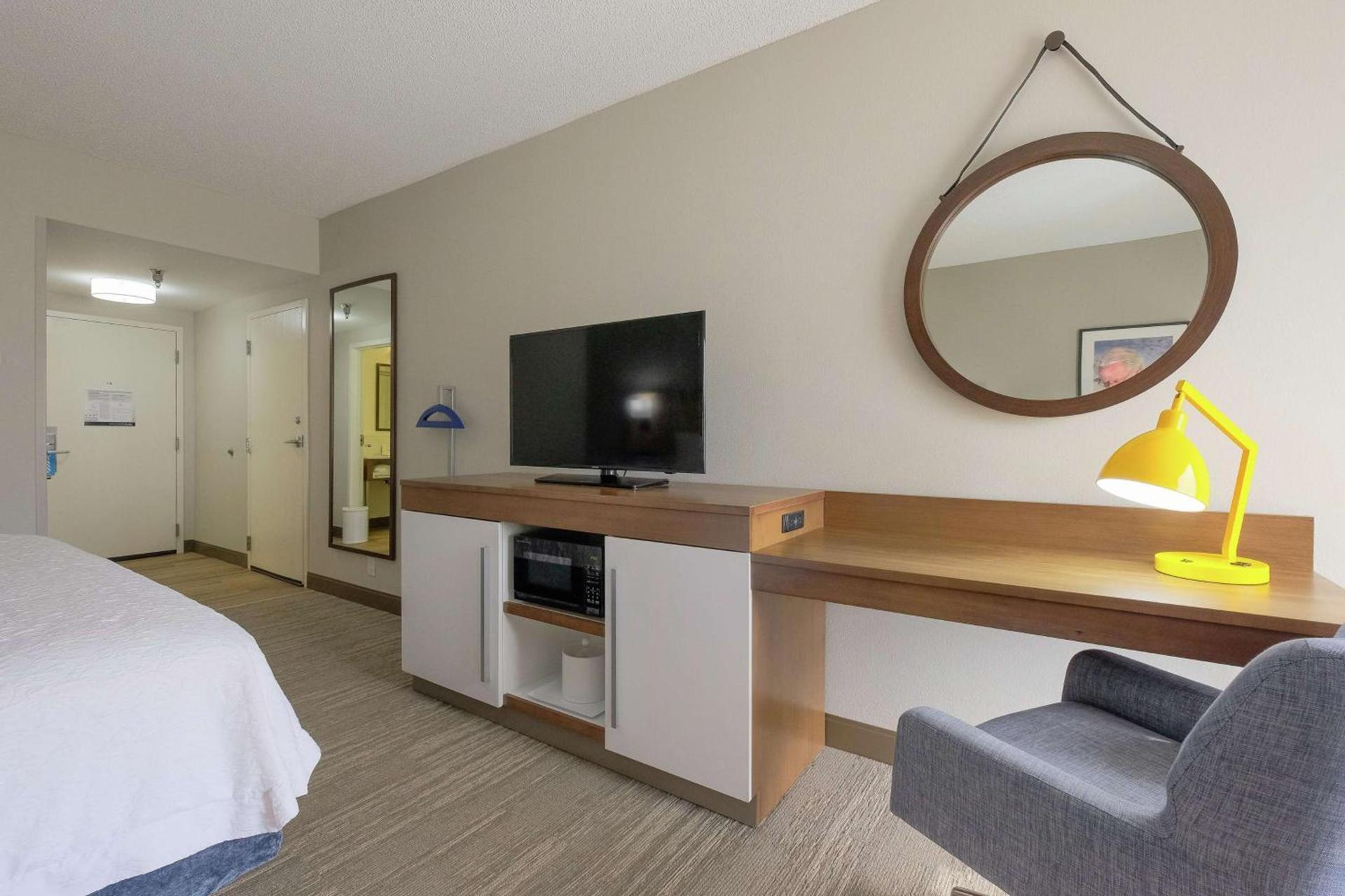 Hampton Inn Edenton photo 20