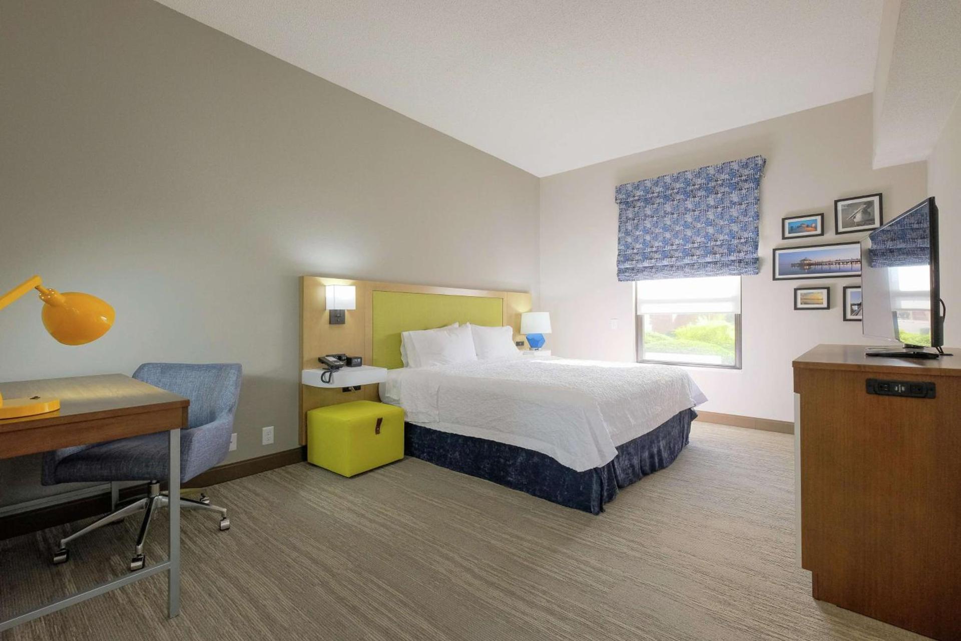 Hampton Inn Edenton photo 23