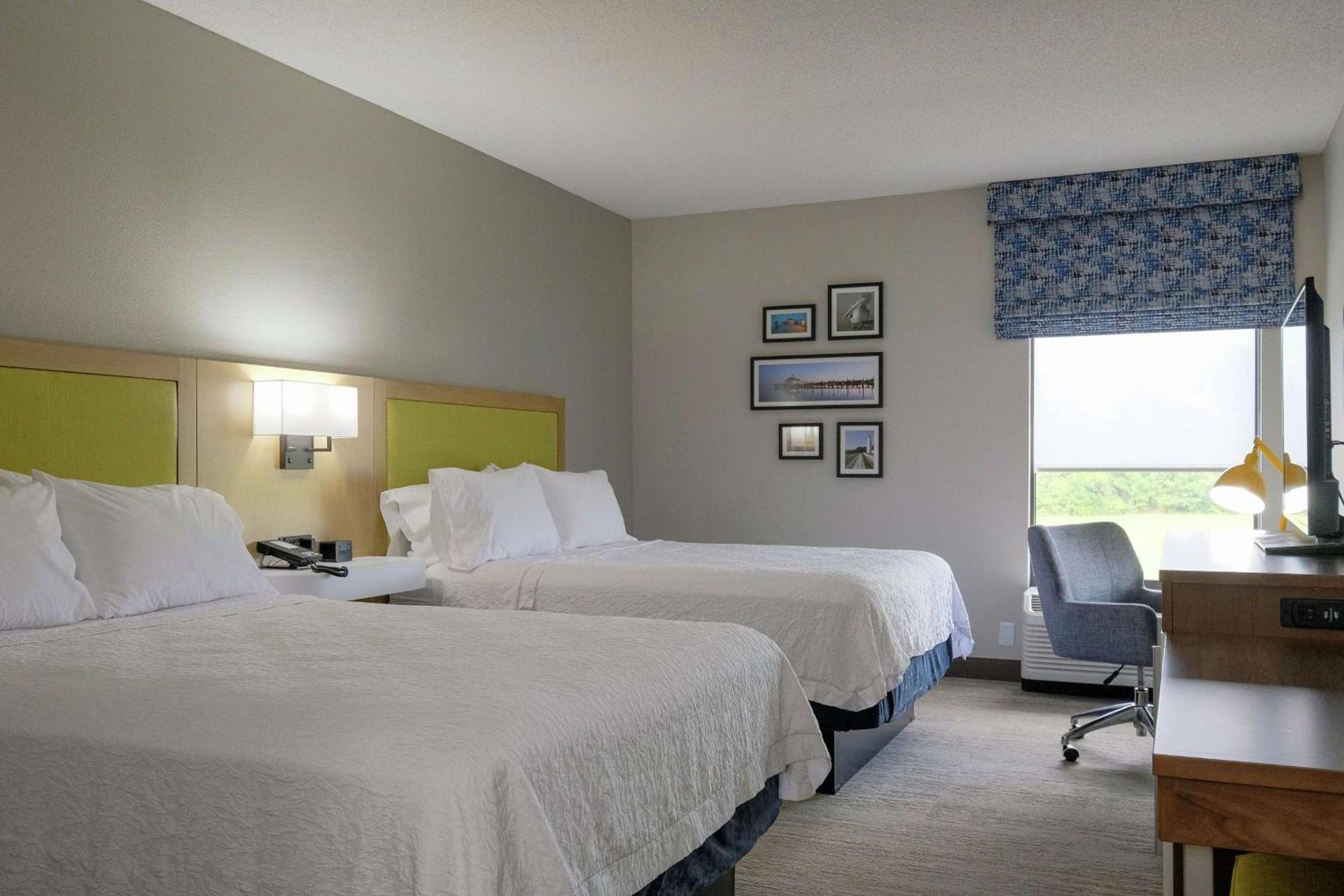 Hampton Inn Edenton photo 28