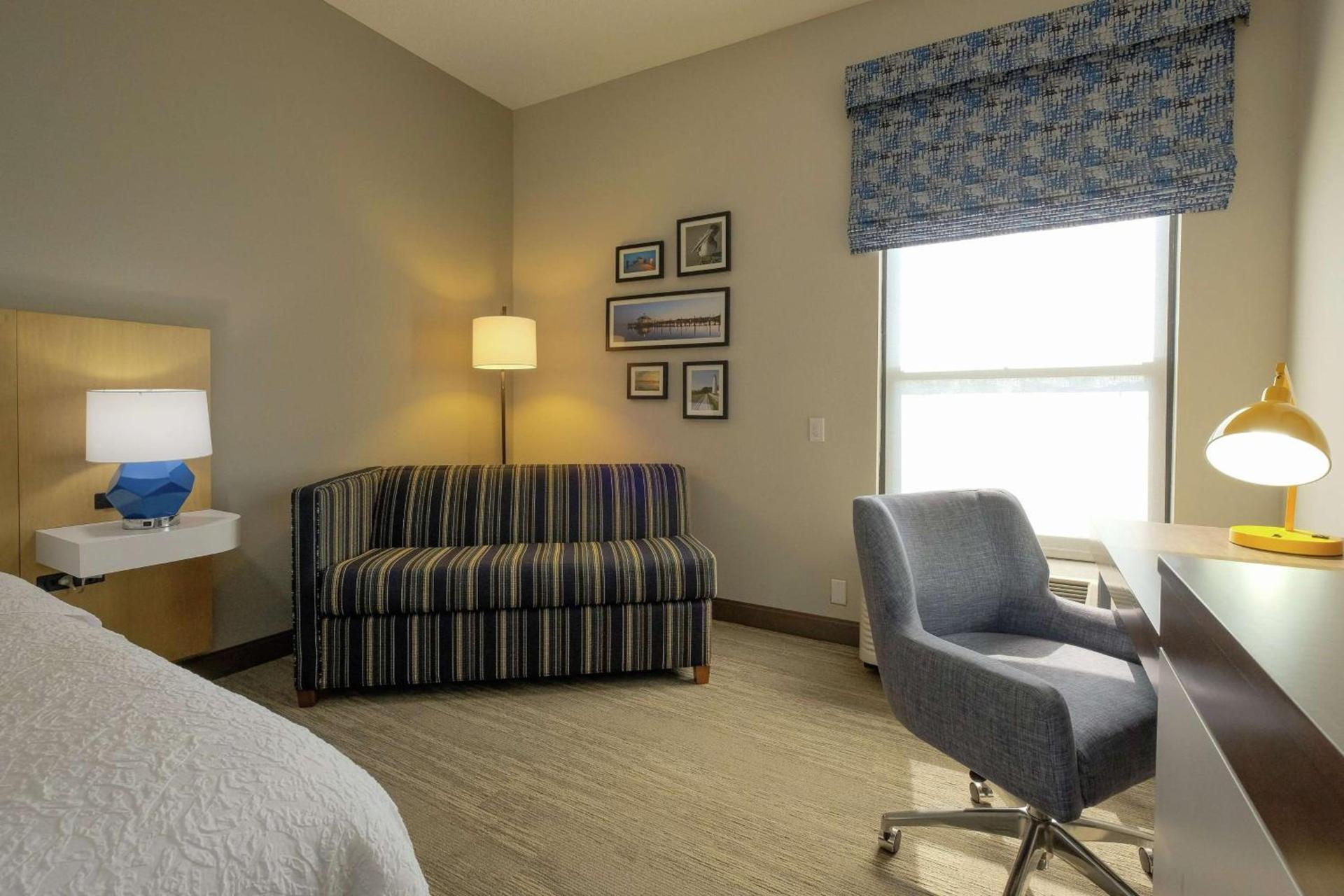 Hampton Inn Edenton photo 37