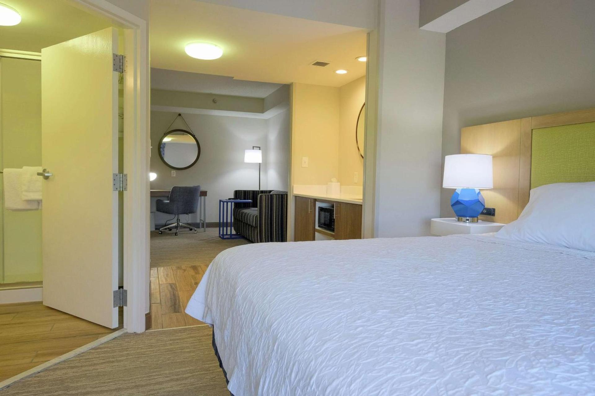 Hampton Inn Edenton photo 38