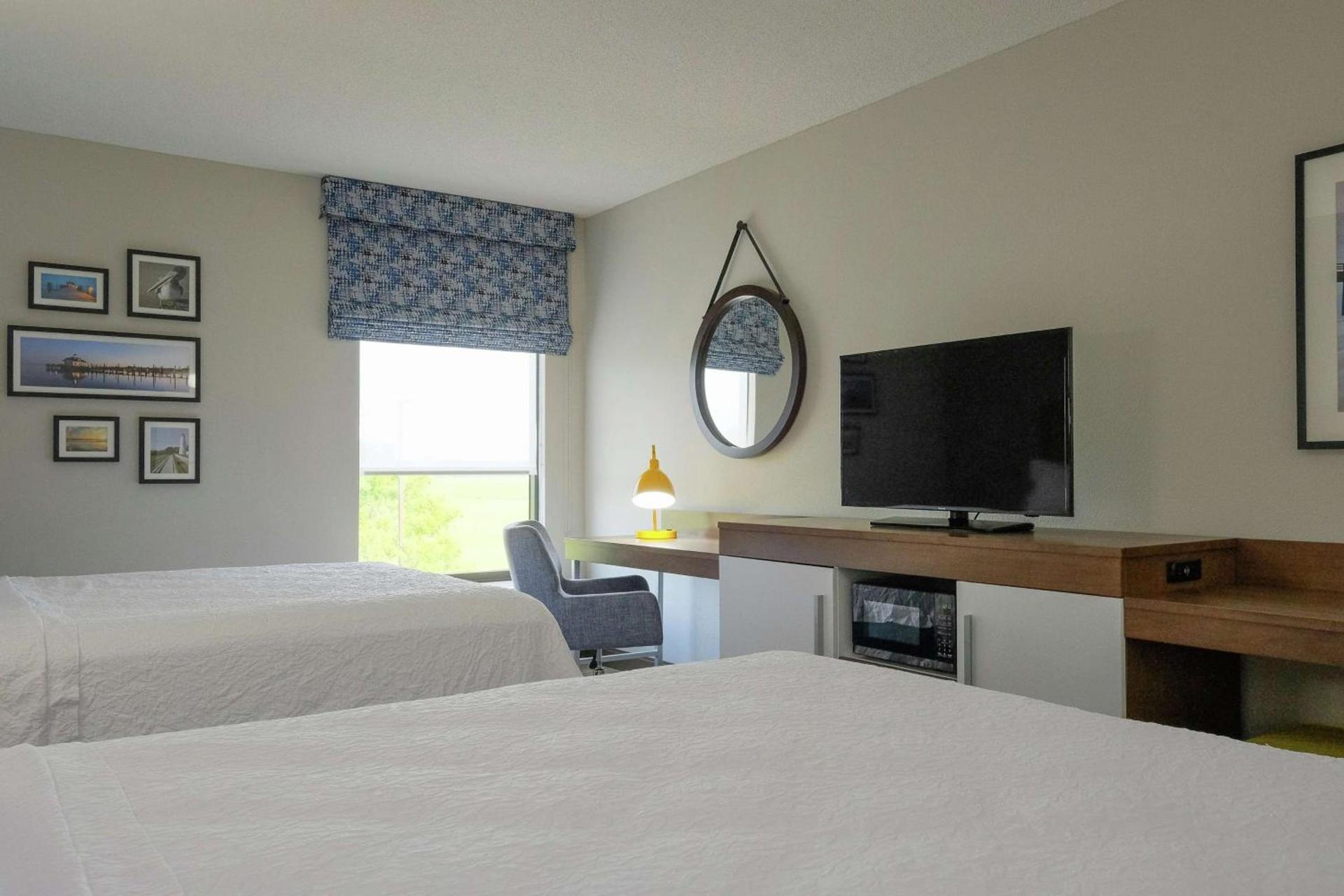 Hampton Inn Edenton photo 40