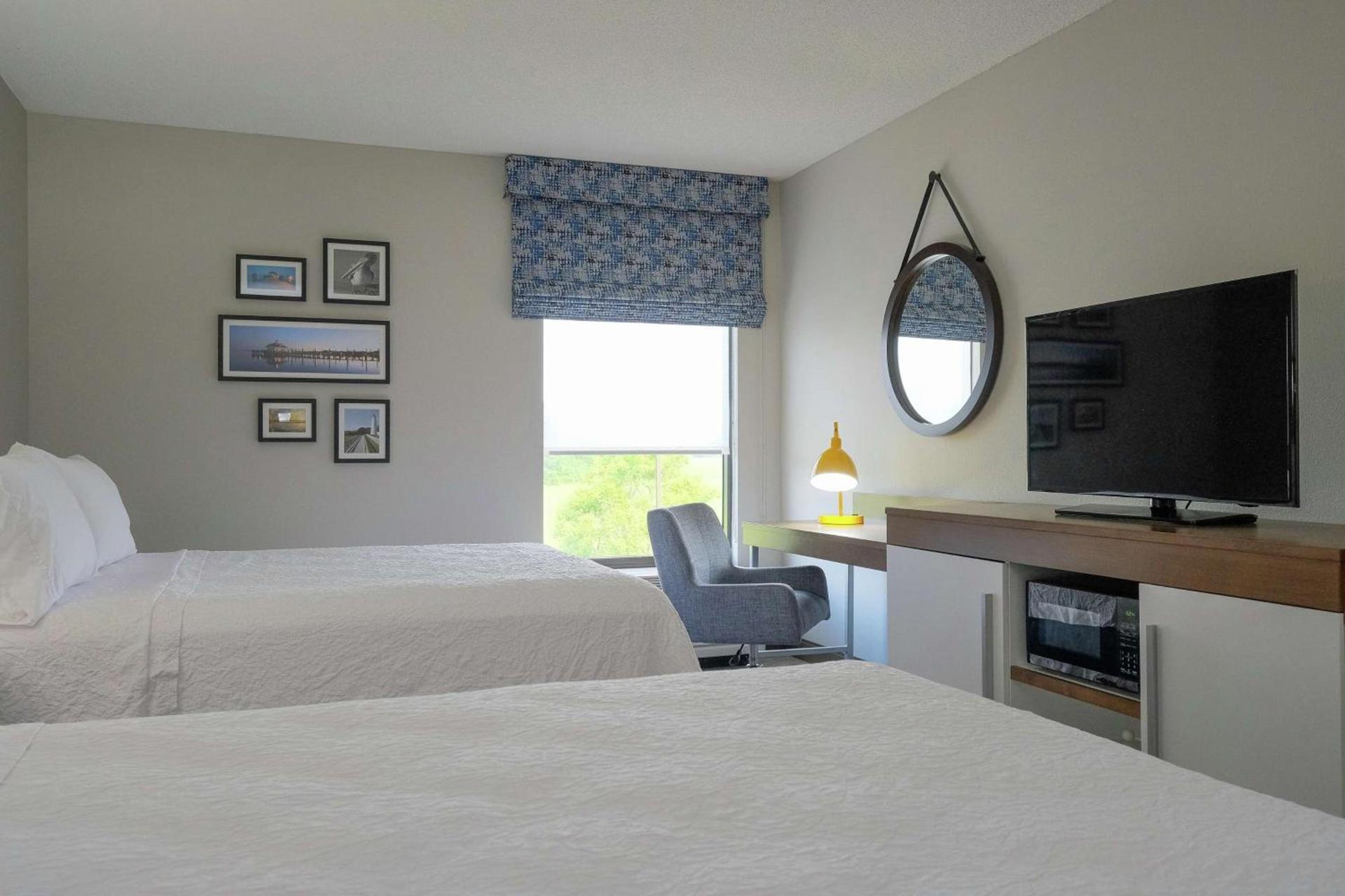 Hampton Inn Edenton photo 50