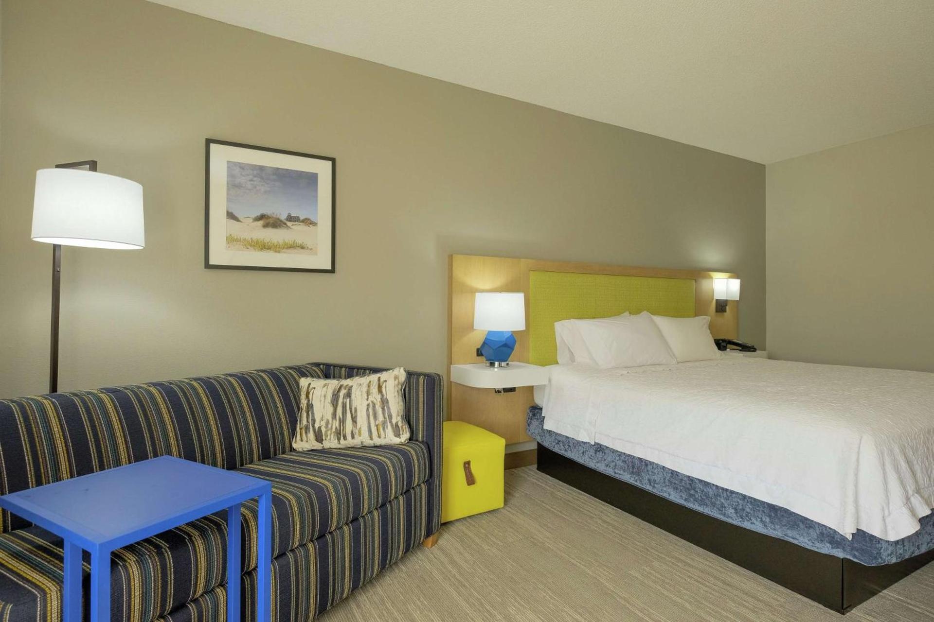 Hampton Inn Edenton photo 59