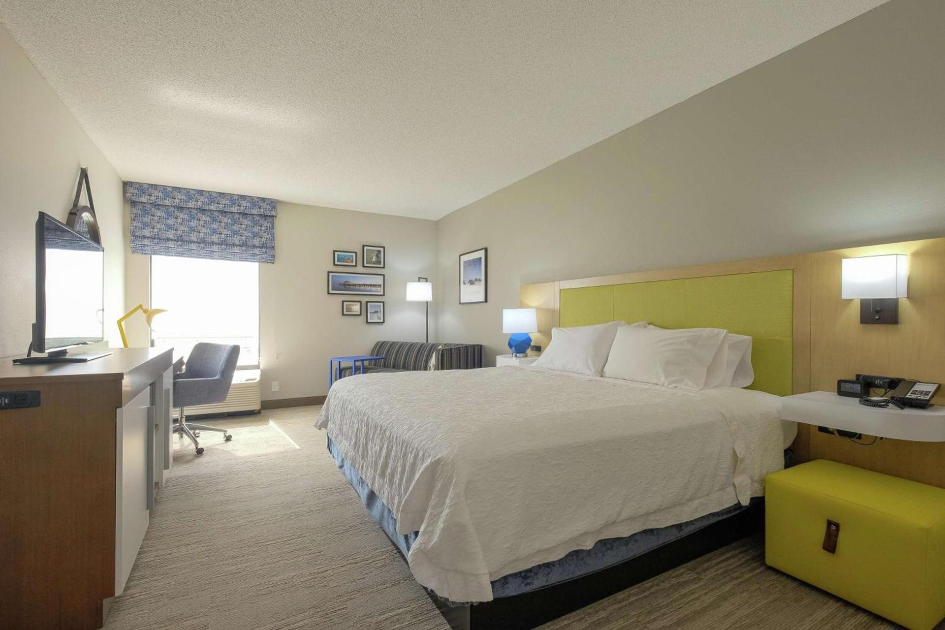 Hampton Inn Edenton photo 66