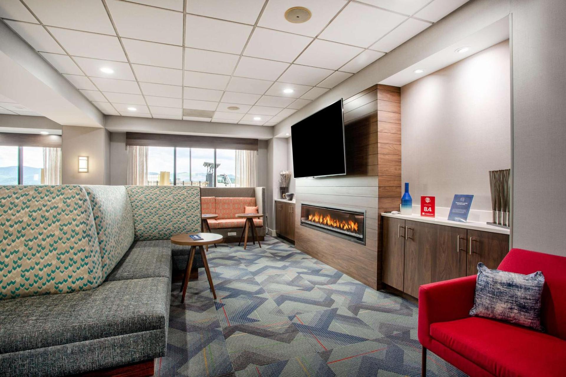 Hampton Inn Elkins photo 4