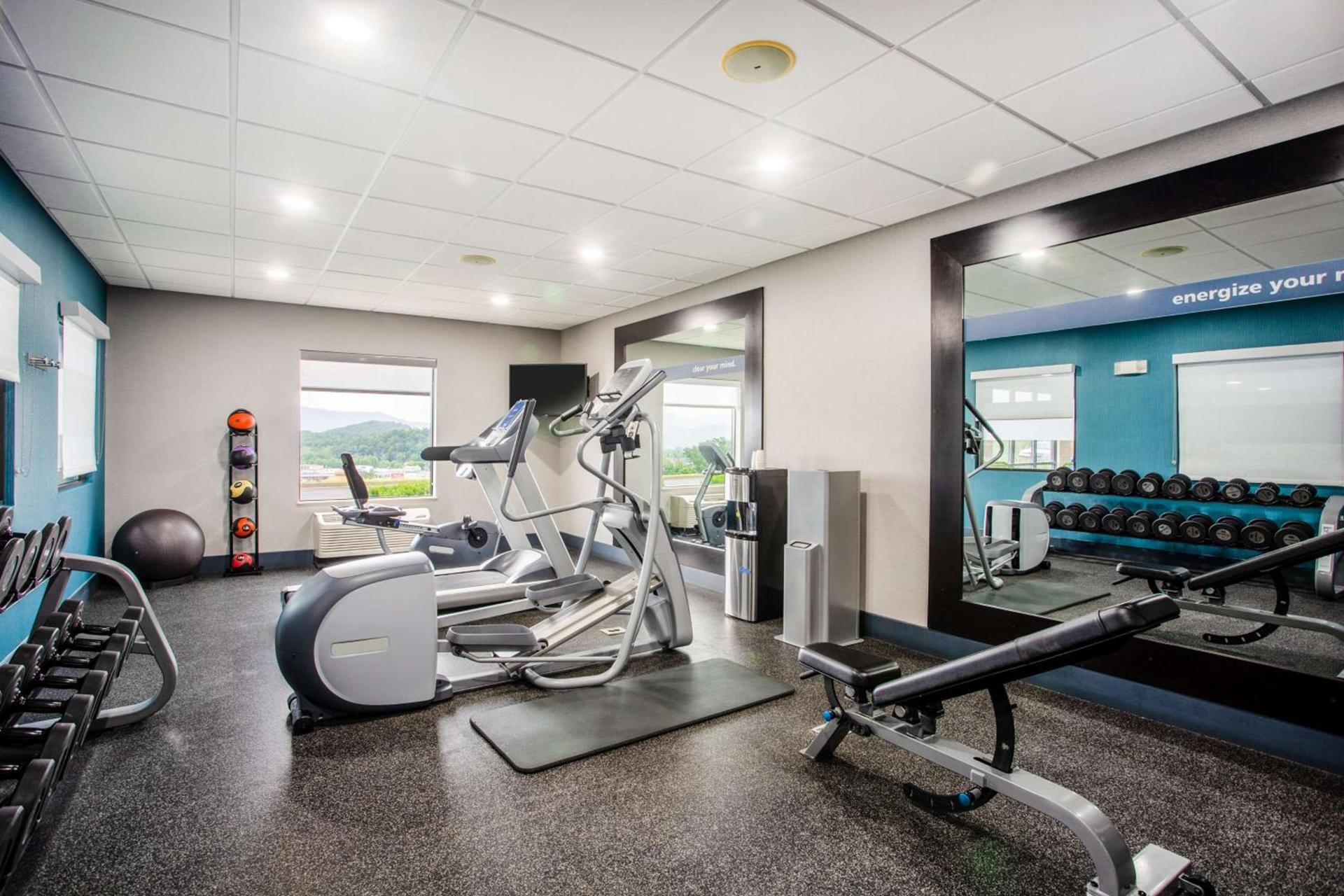 Hampton Inn Elkins photo 14