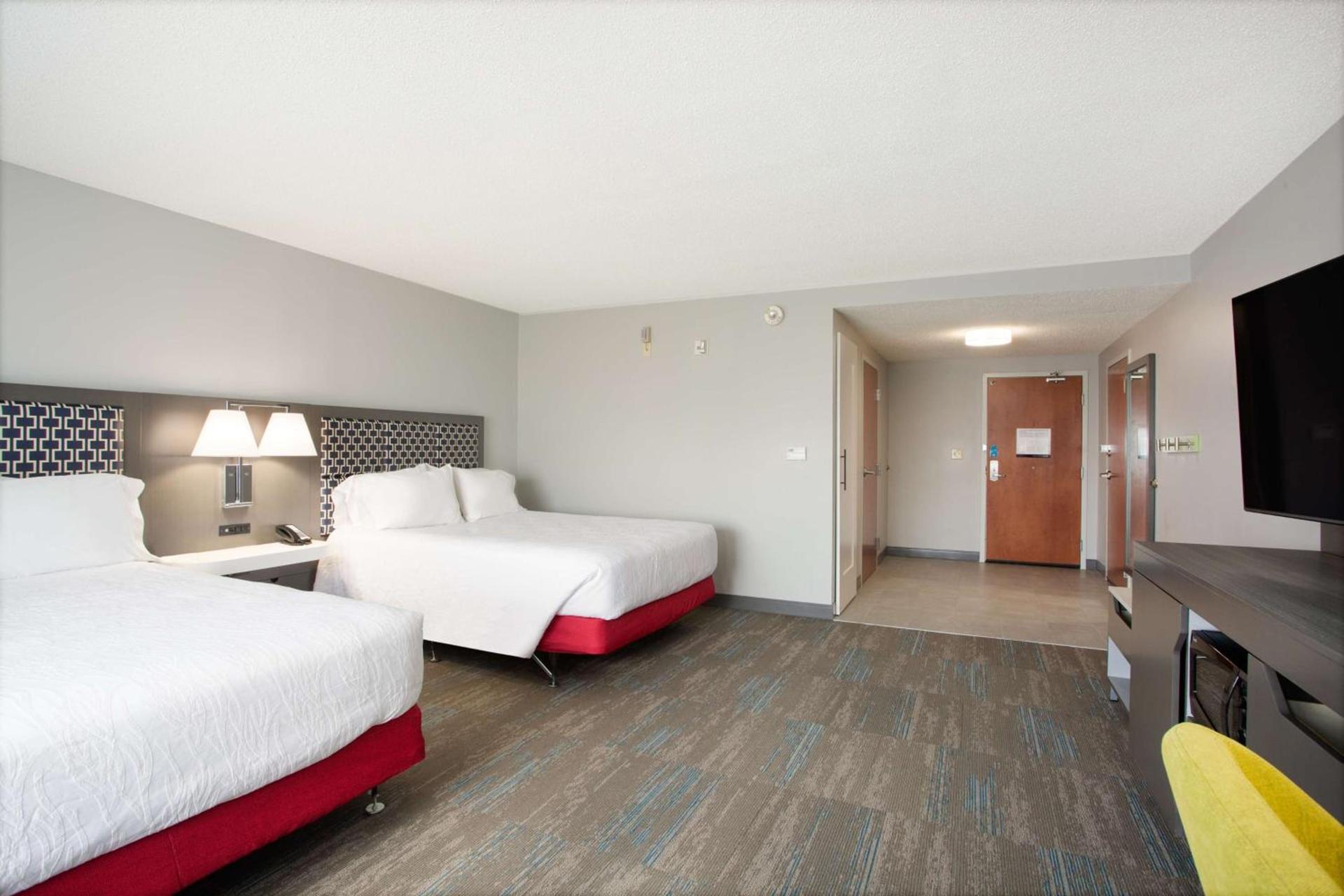 Hampton Inn Elkins photo 23