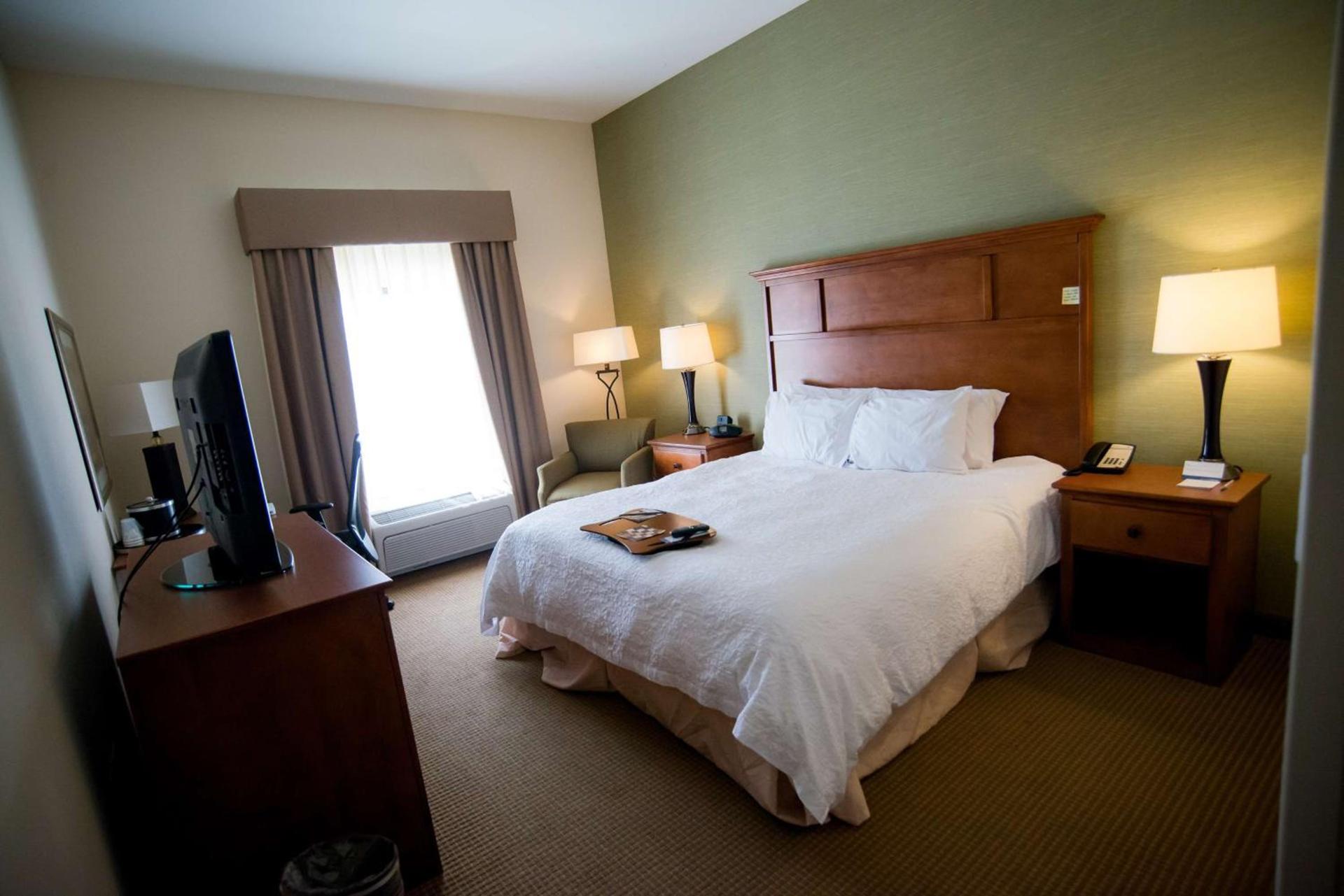Hampton Inn & Suites Radcliff/Fort Knox photo 16