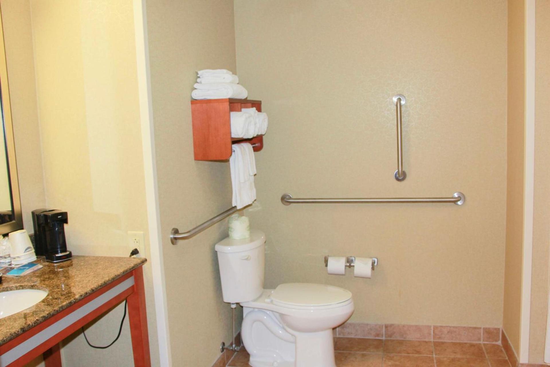 Hampton Inn & Suites Radcliff/Fort Knox photo 23