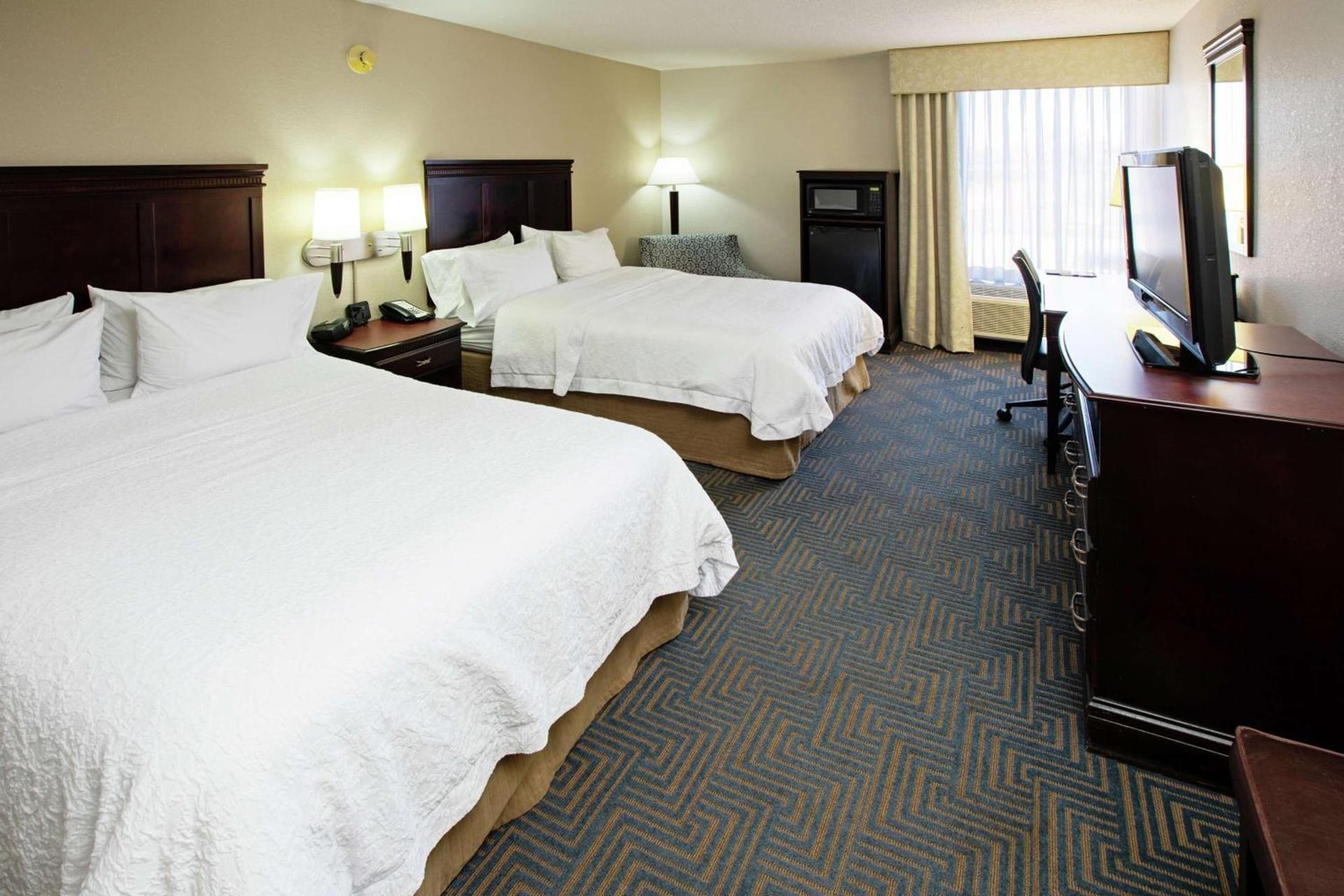 Hampton Inn Elizabethtown photo 10