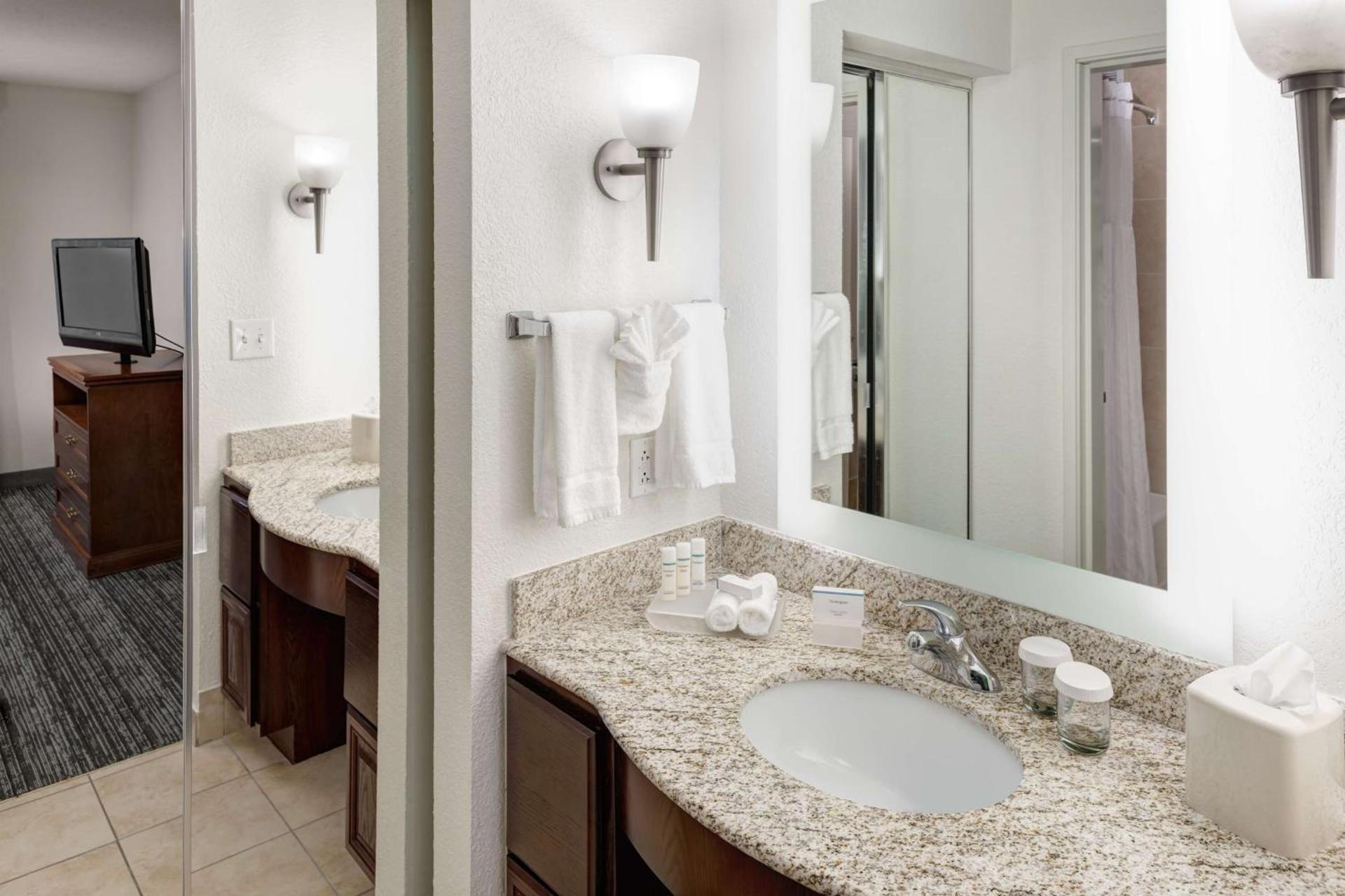 Homewood Suites by Hilton El Paso Airport photo 13