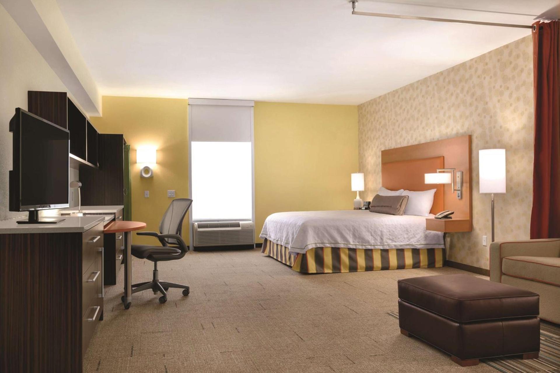 Home2 Suites by Hilton Erie photo 19