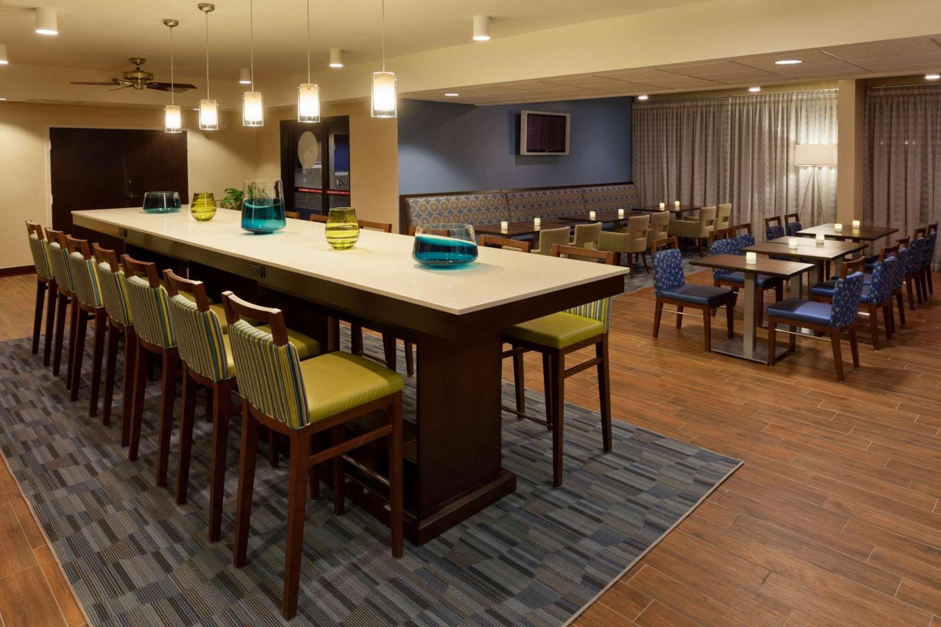 Hampton Inn New Bedford/Fairhaven photo 6