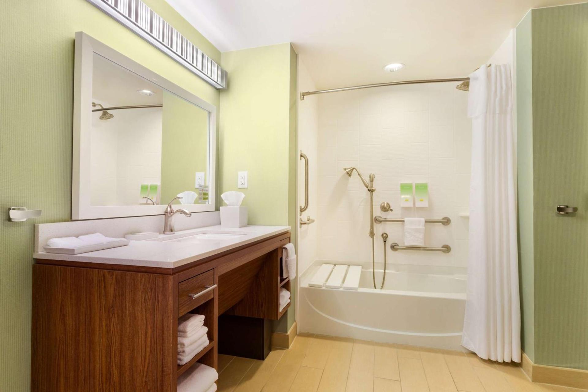 Home2 Suites by Hilton Fargo photo 14