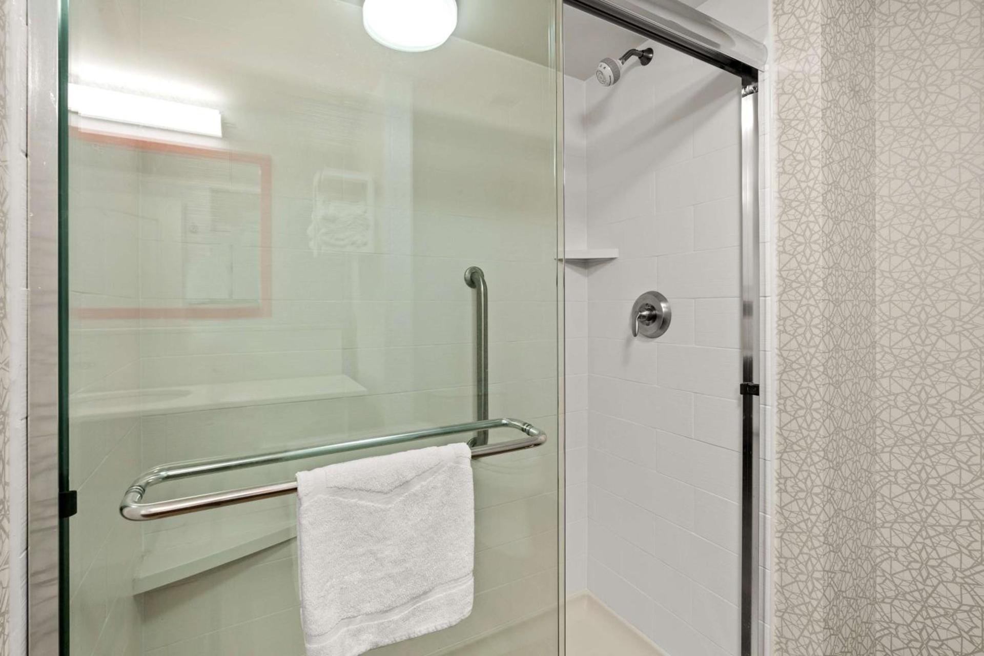 Hampton Inn & Suites Fairbanks photo 19