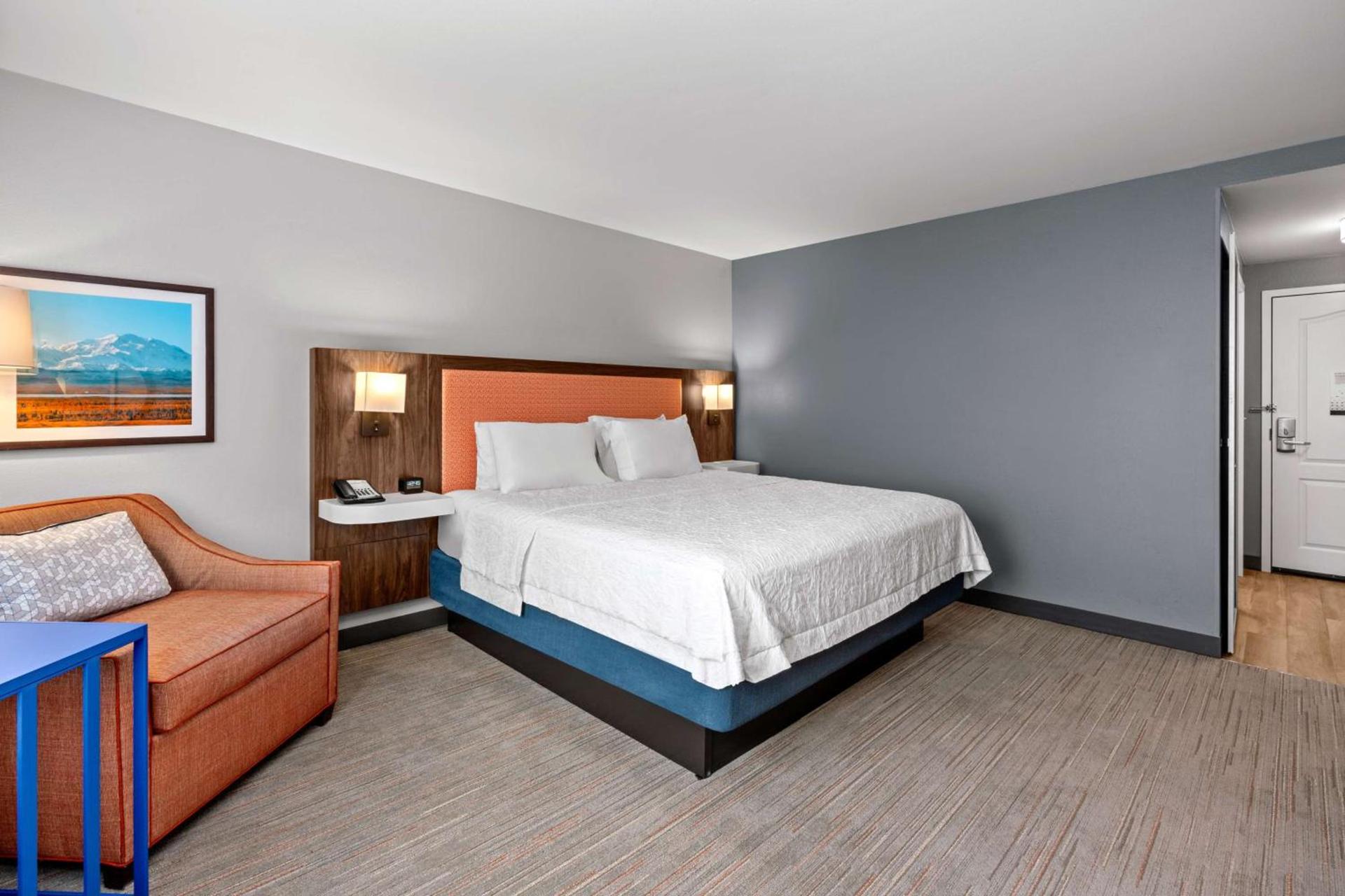 Hampton Inn & Suites Fairbanks photo 26