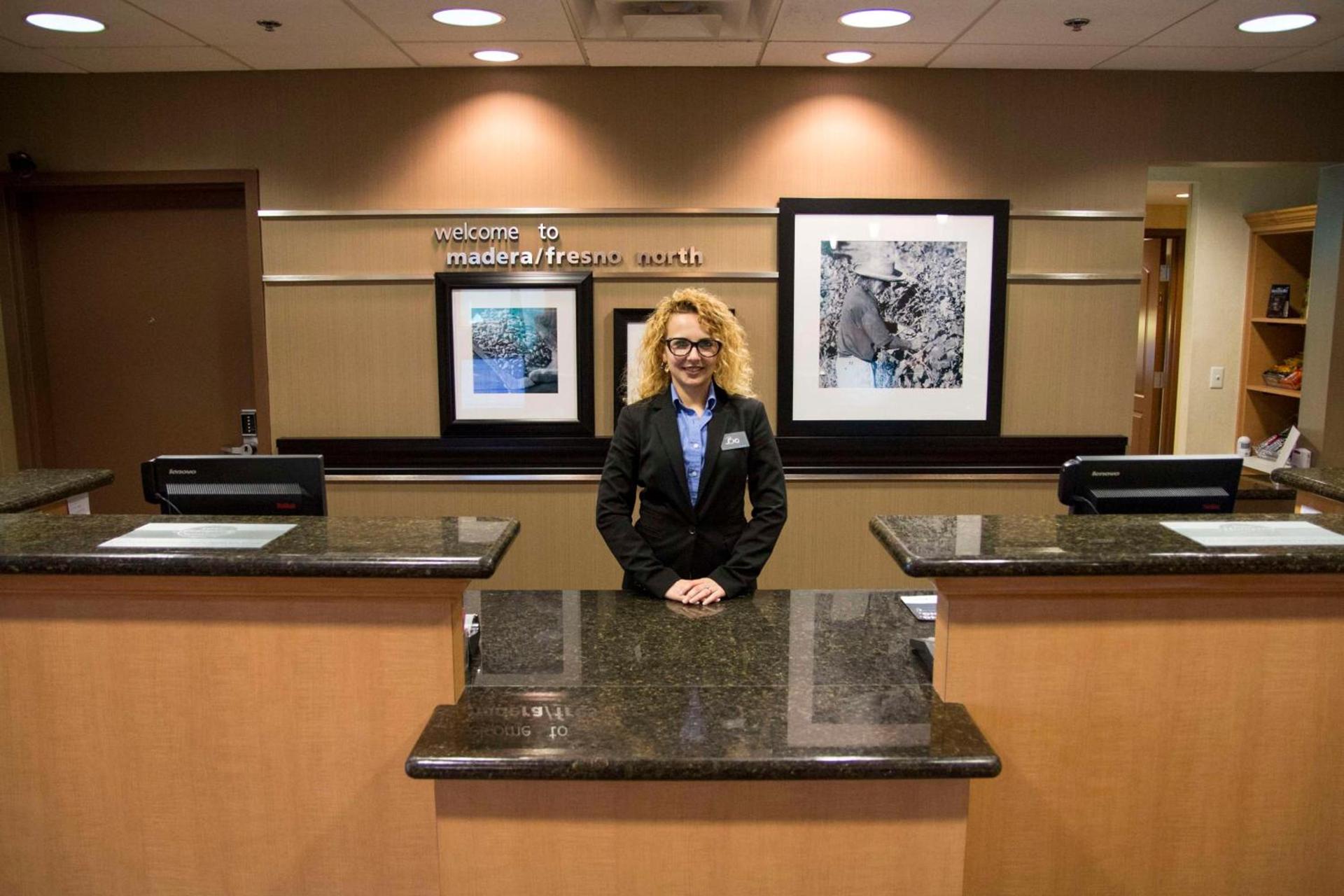 Hampton Inn & Suites Madera photo 6