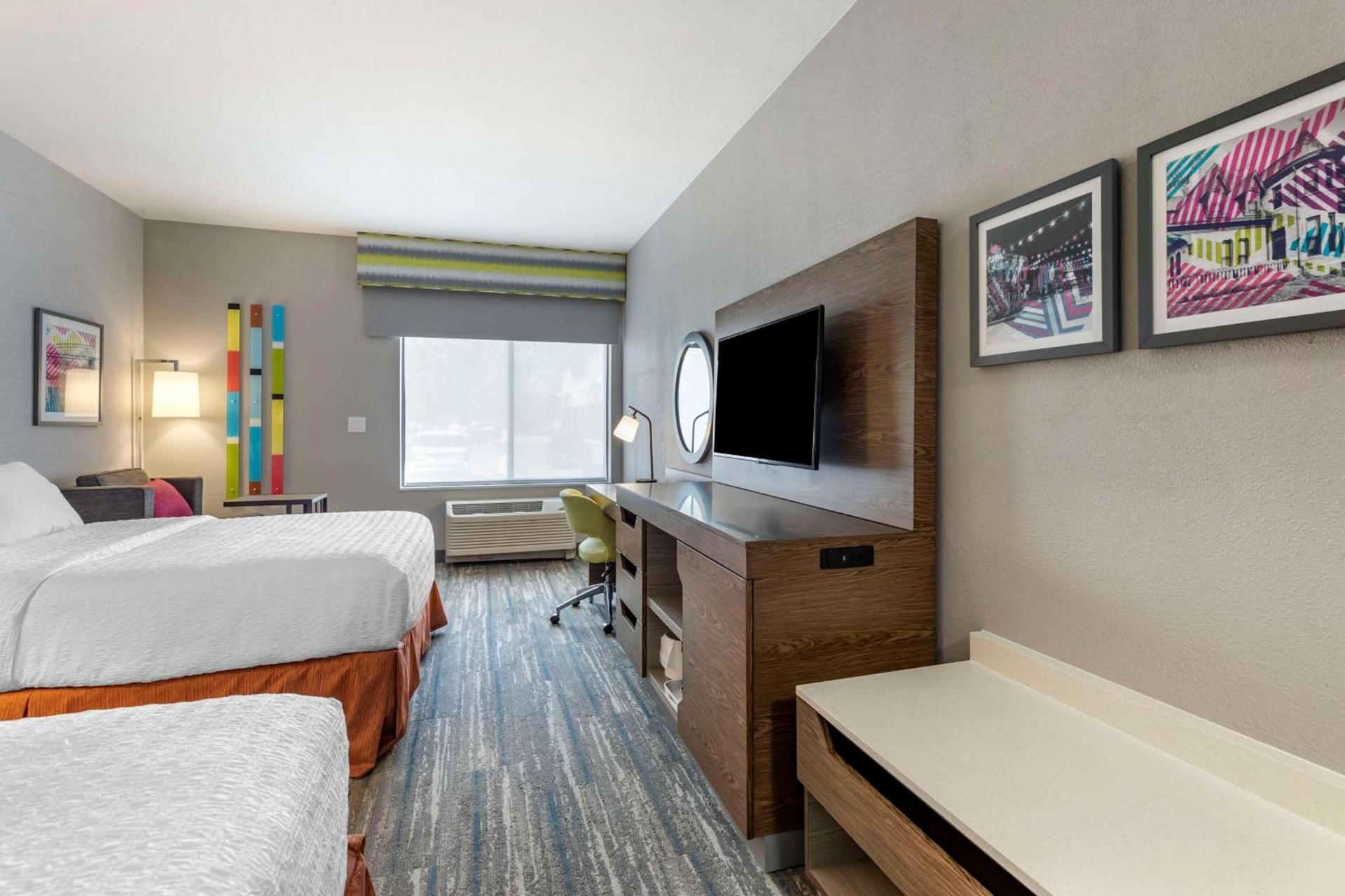 Hampton Inn Fort Collins photo 14