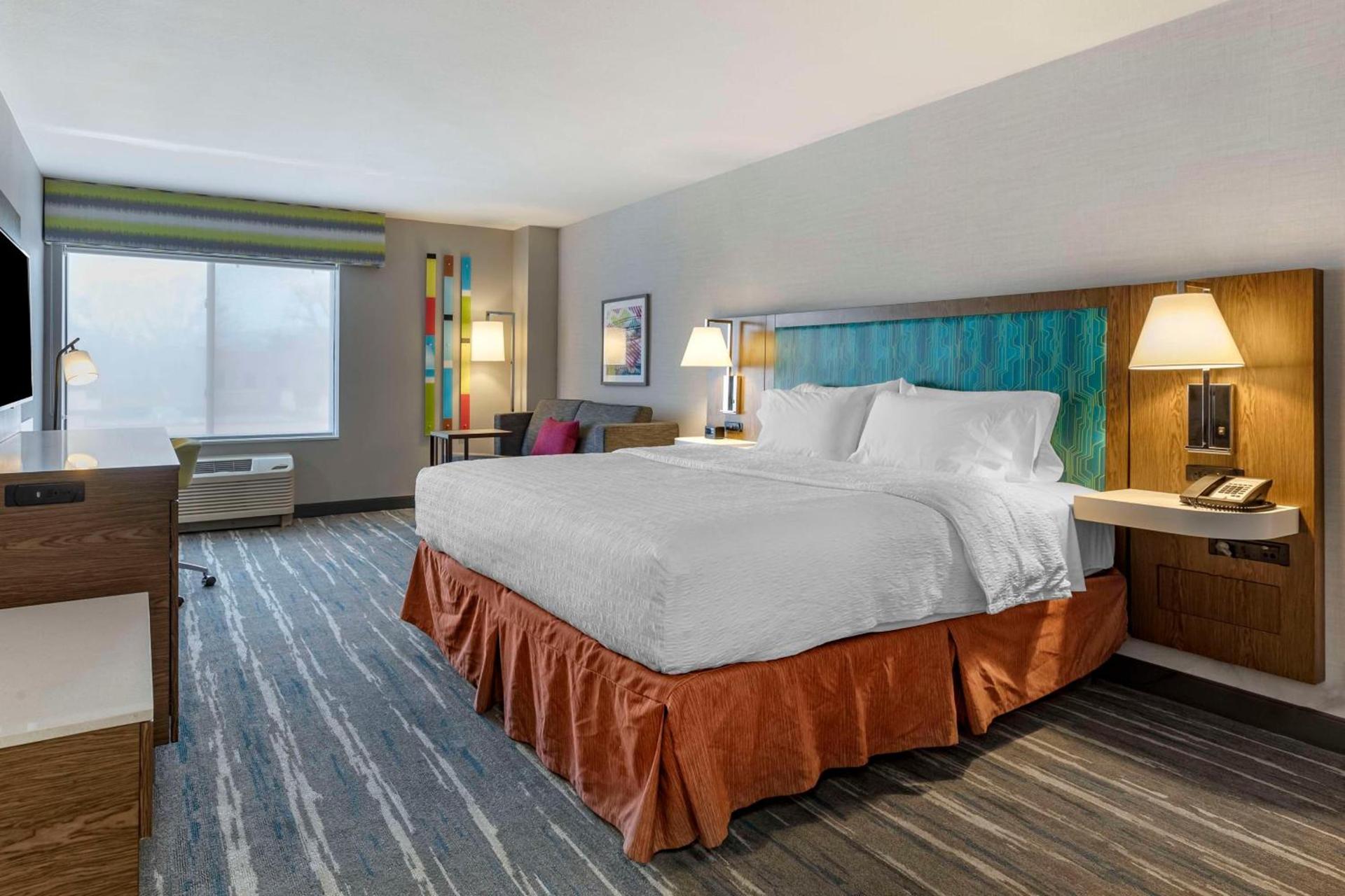 Hampton Inn Fort Collins photo 24