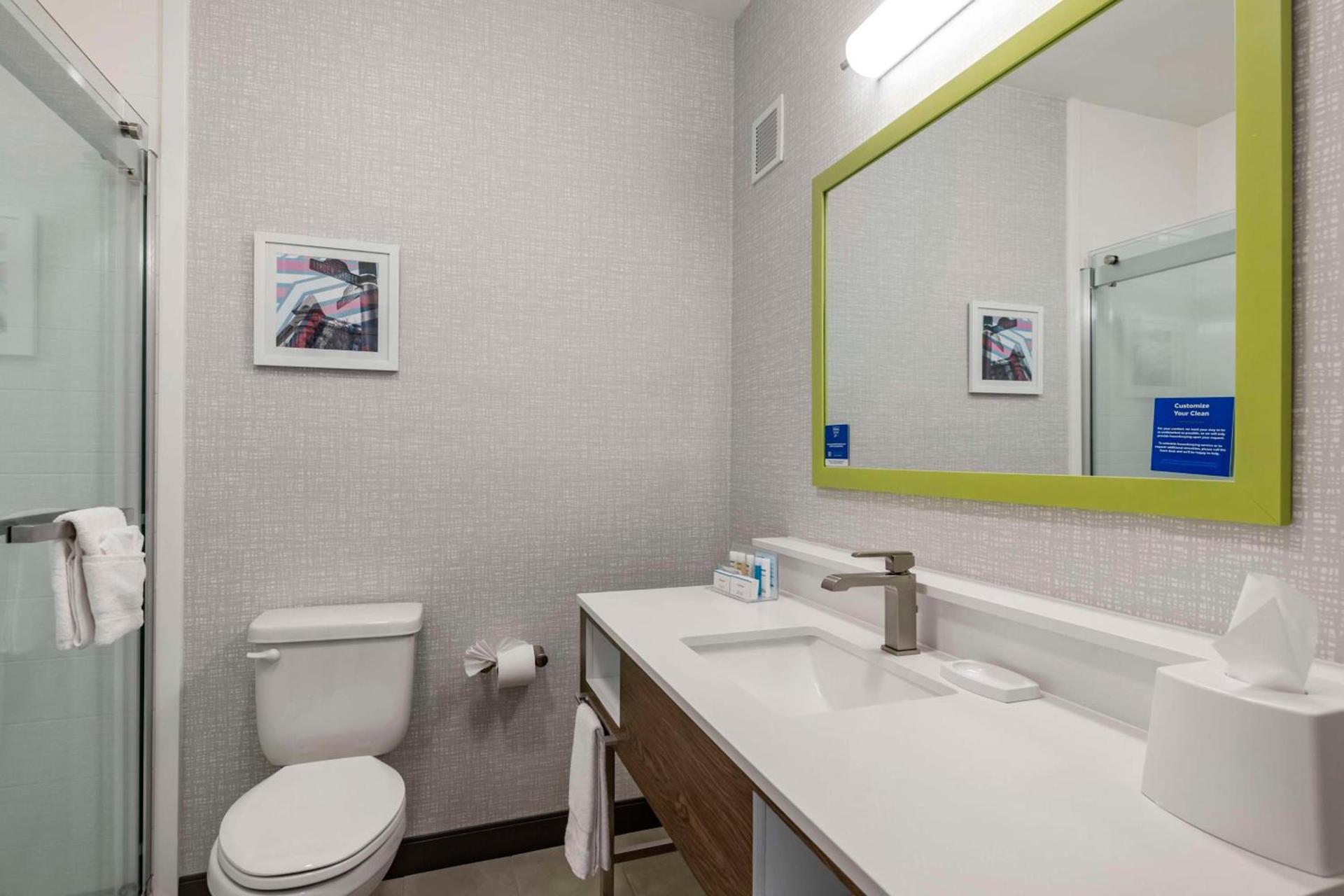 Hampton Inn Fort Collins photo 23