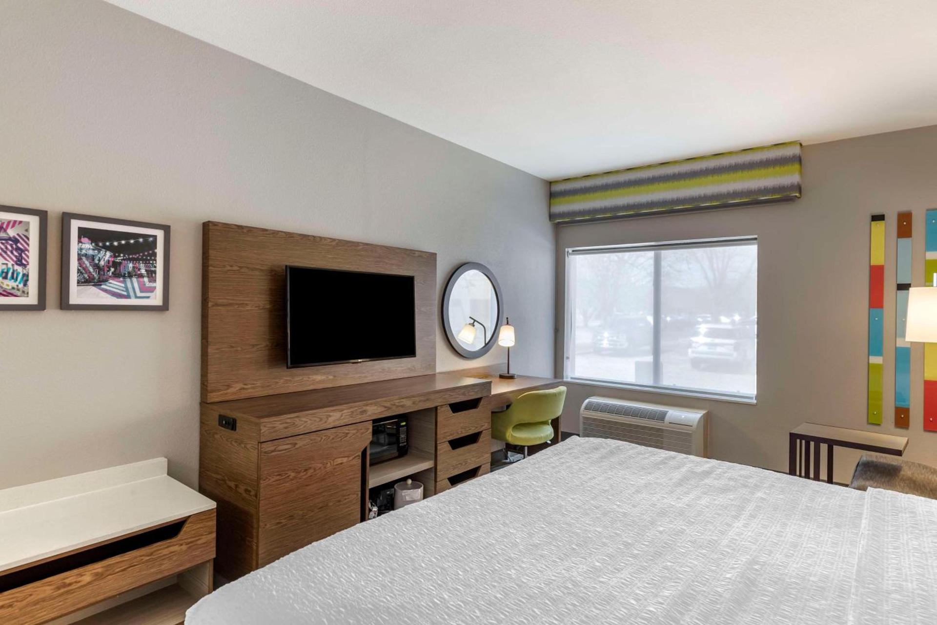Hampton Inn Fort Collins photo 37