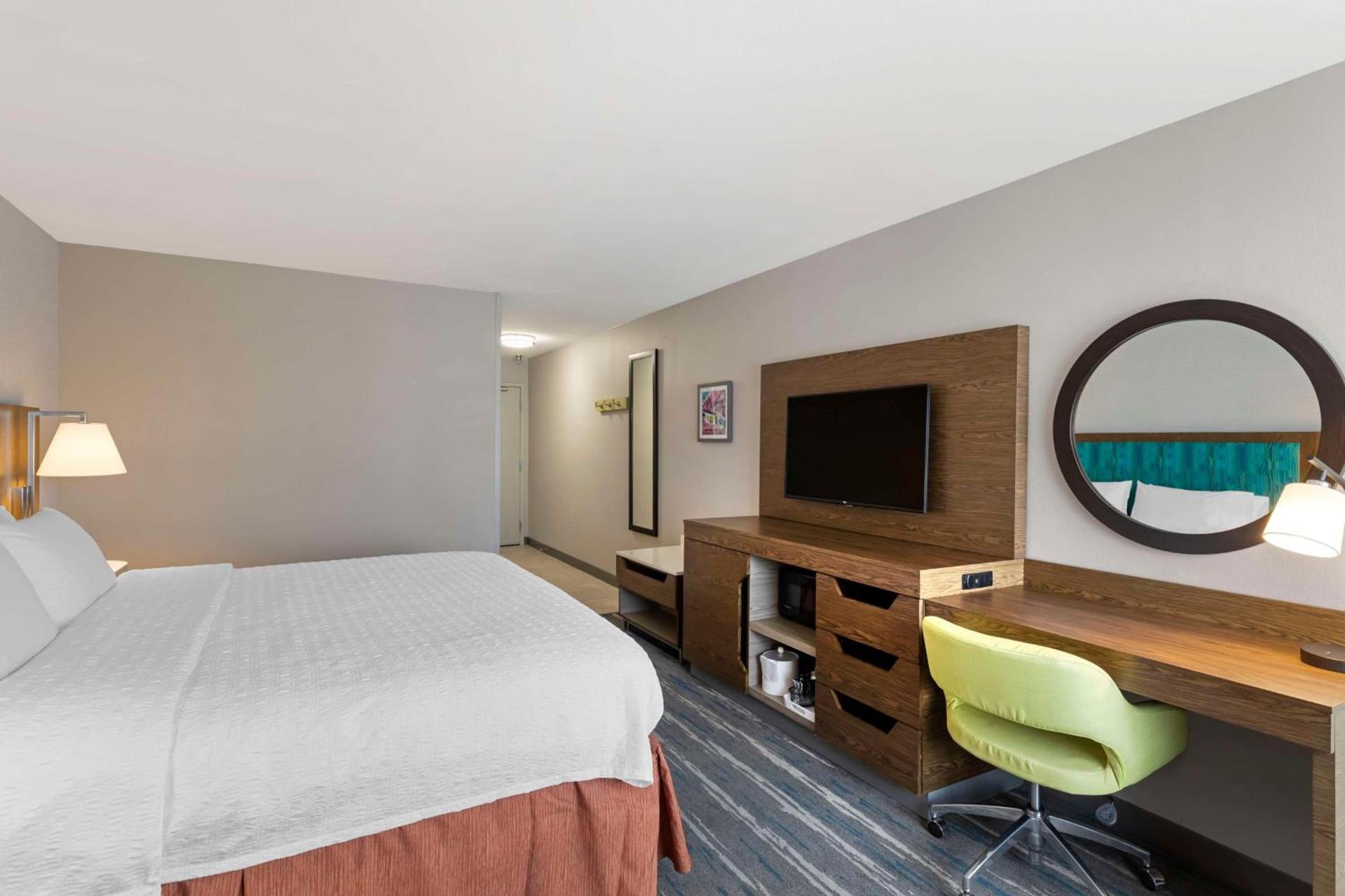 Hampton Inn Fort Collins photo 40