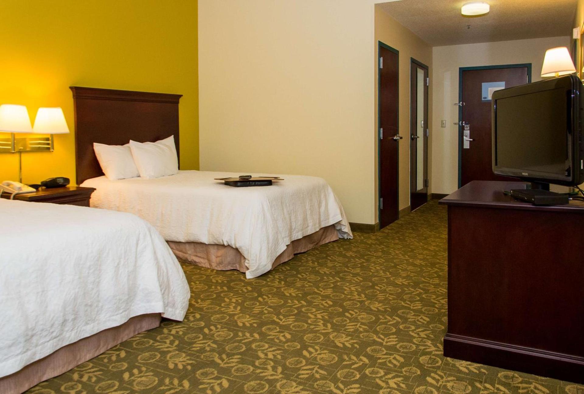 Hampton Inn Frankfort photo 15