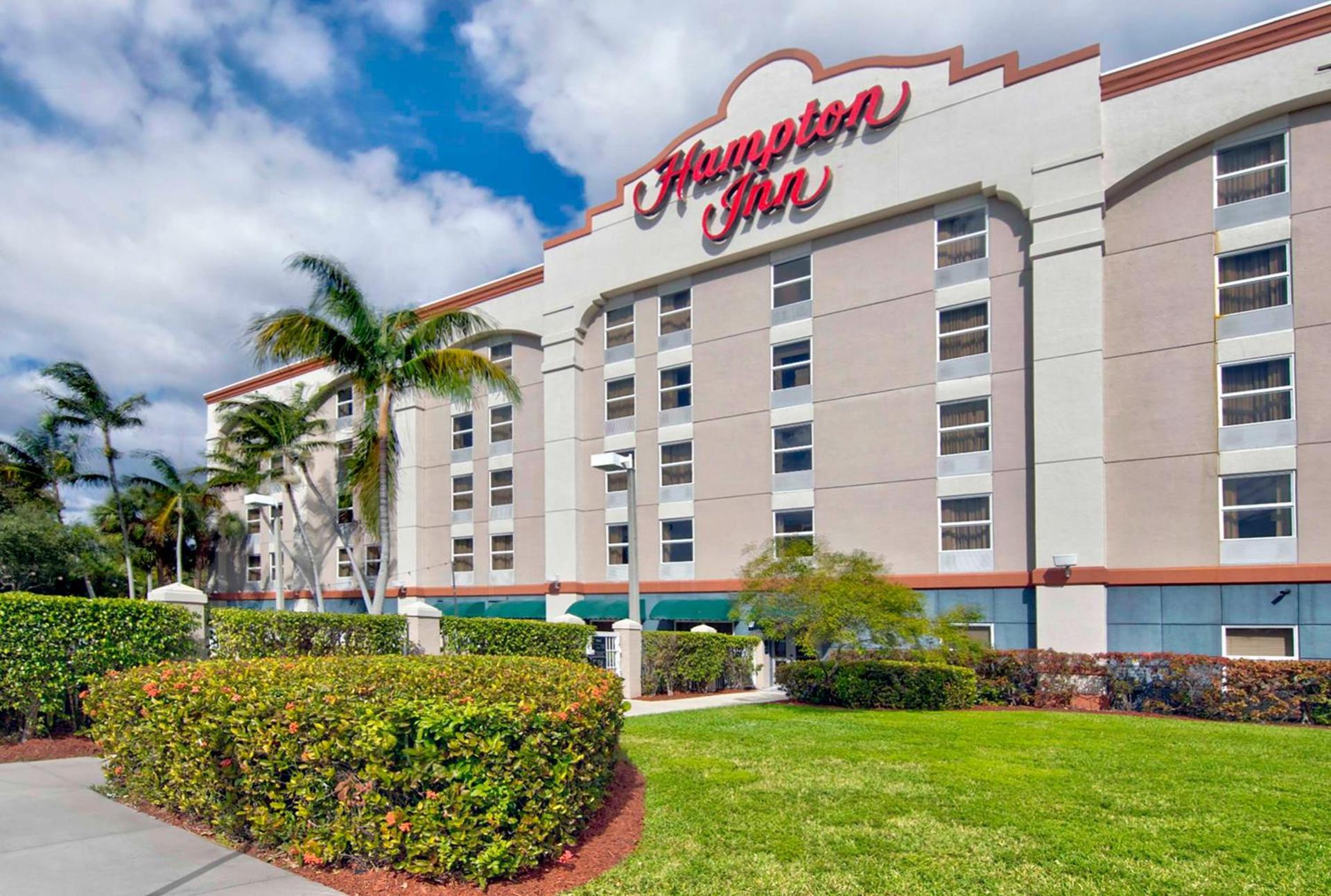 Hampton Inn Ft Lauderdale Airport North Cruise Port photo 3