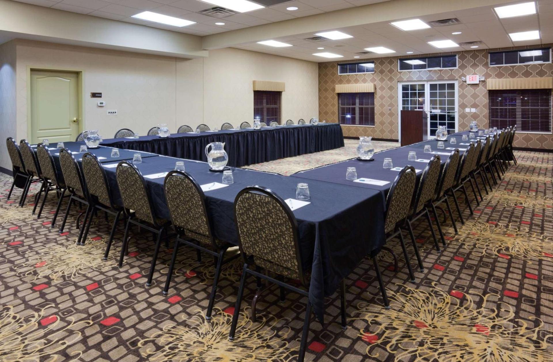 Homewood Suites by Hilton Sioux Falls photo 28
