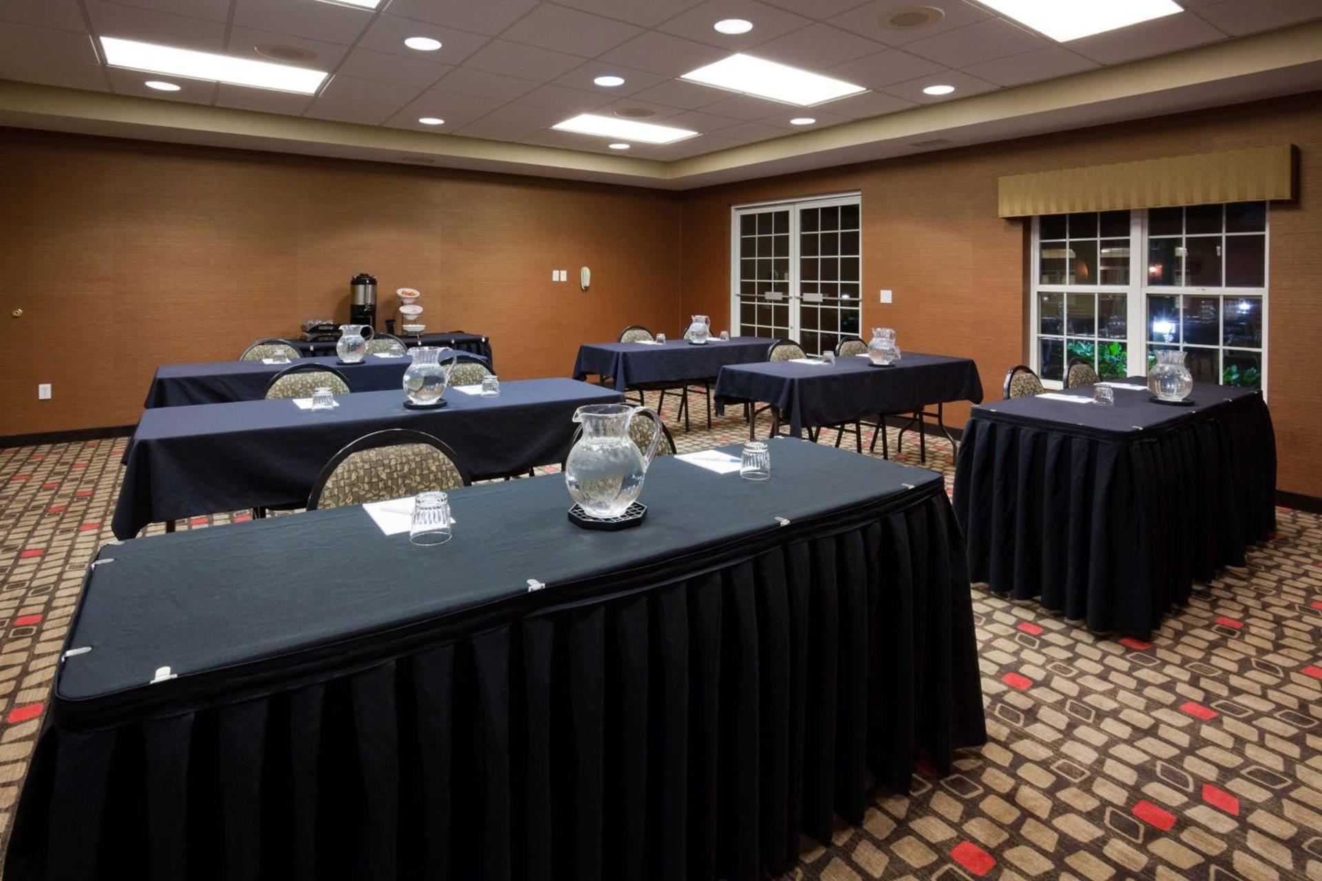 Homewood Suites by Hilton Sioux Falls photo 32
