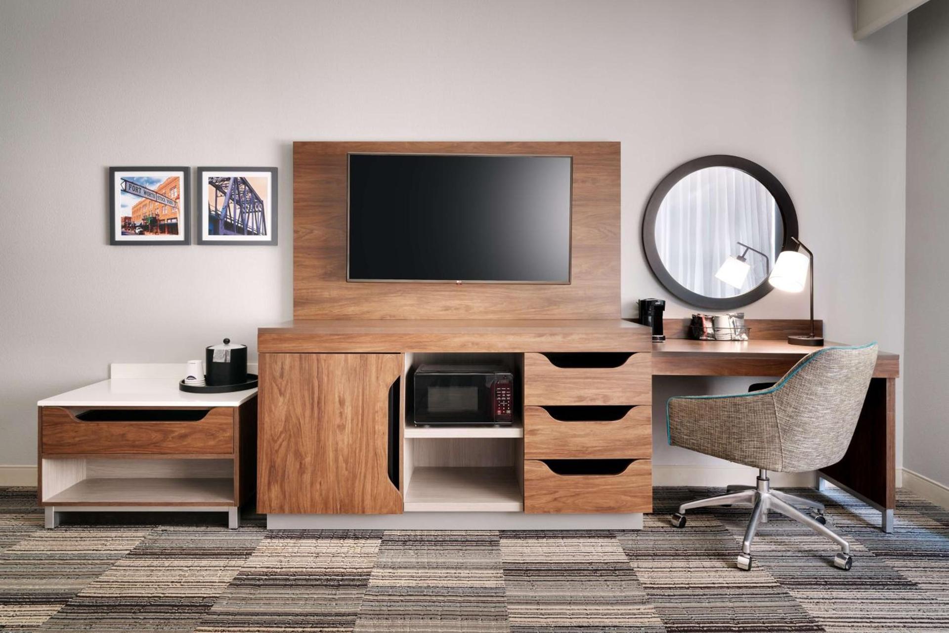 Hampton Inn & Suites Ft Worth-Burleson photo 19