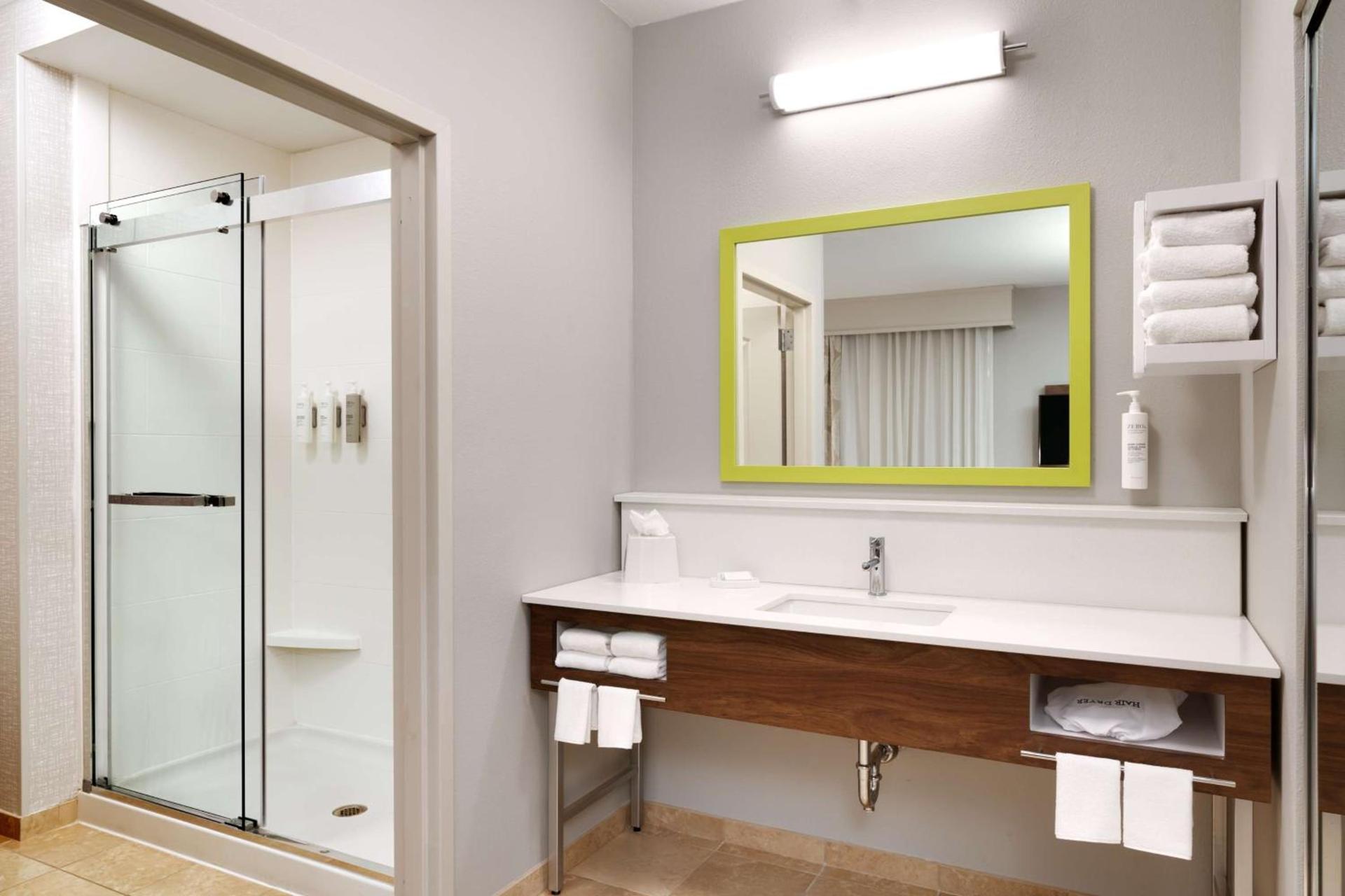 Hampton Inn & Suites Ft Worth-Burleson photo 23