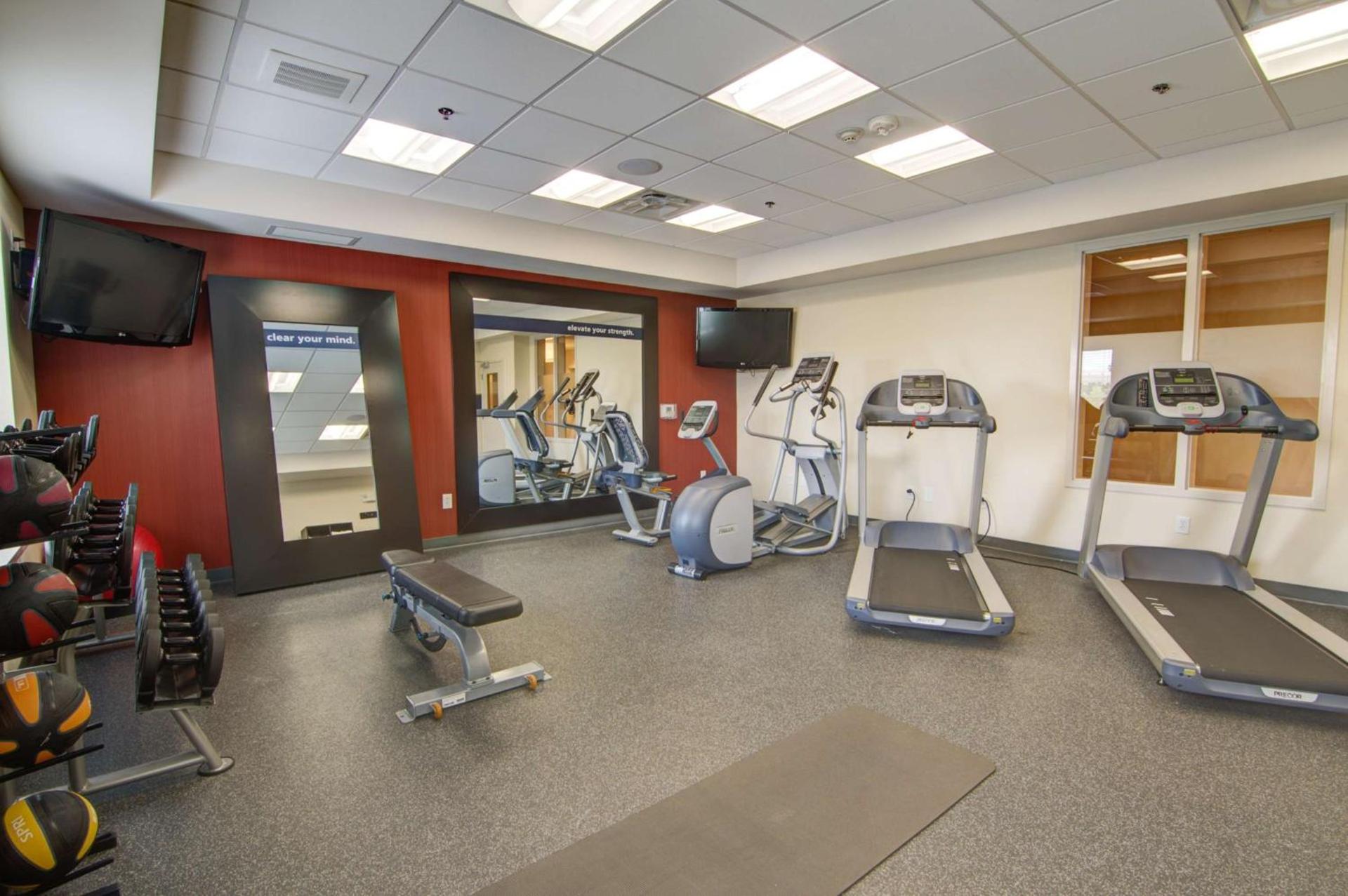 Hampton Inn and Suites Trophy Club - Fort Worth North photo 14