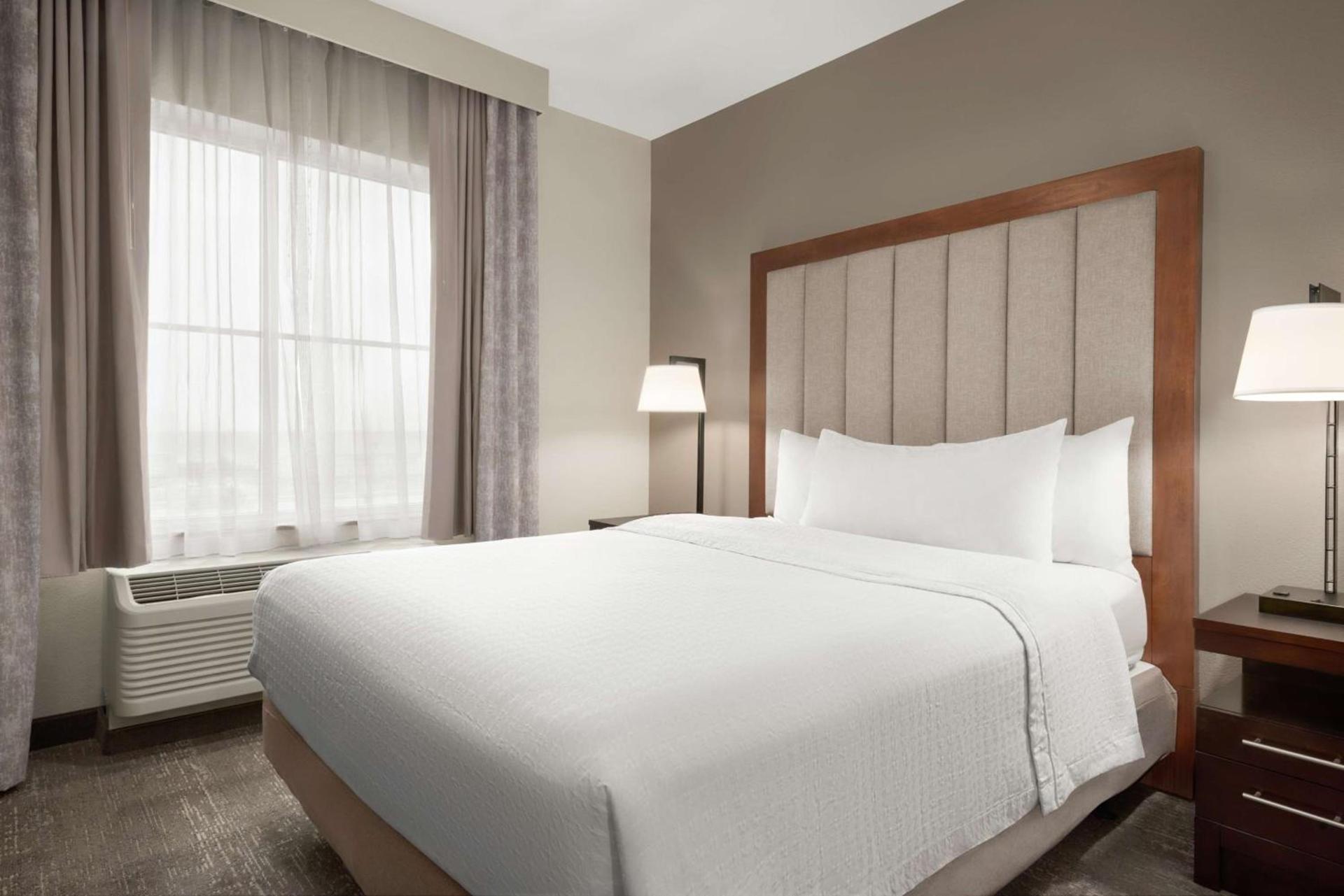 Homewood Suites Fort Wayne photo 11