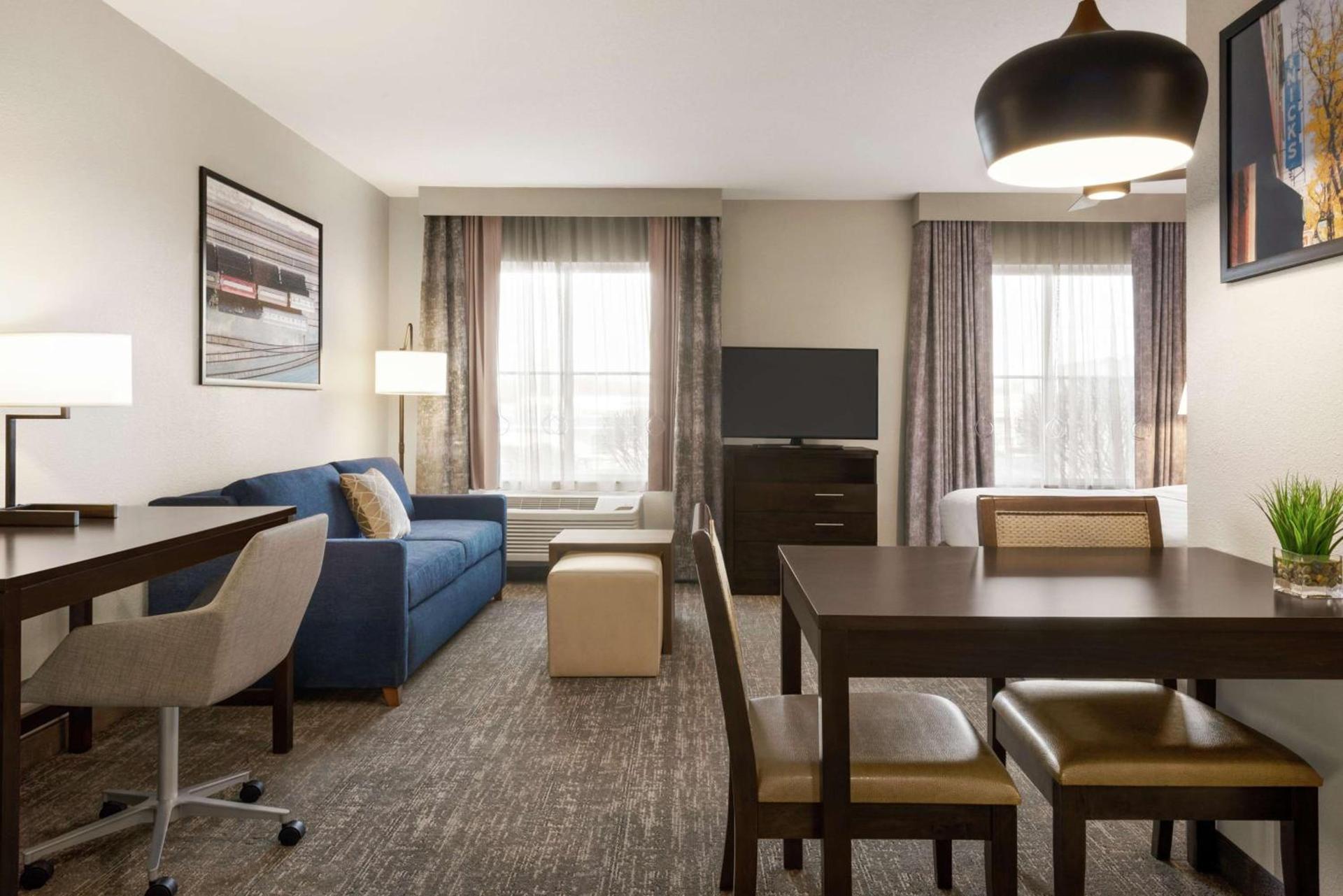 Homewood Suites Fort Wayne photo 17