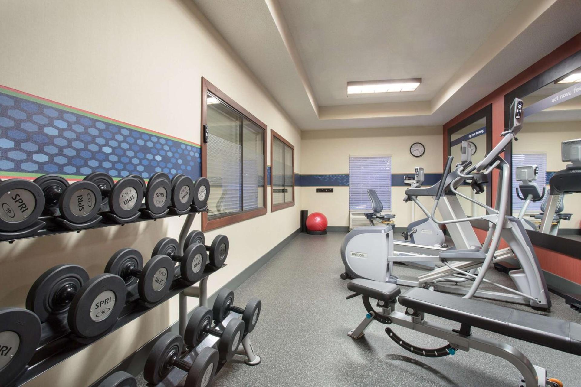 Hampton Inn Siloam Springs photo 9
