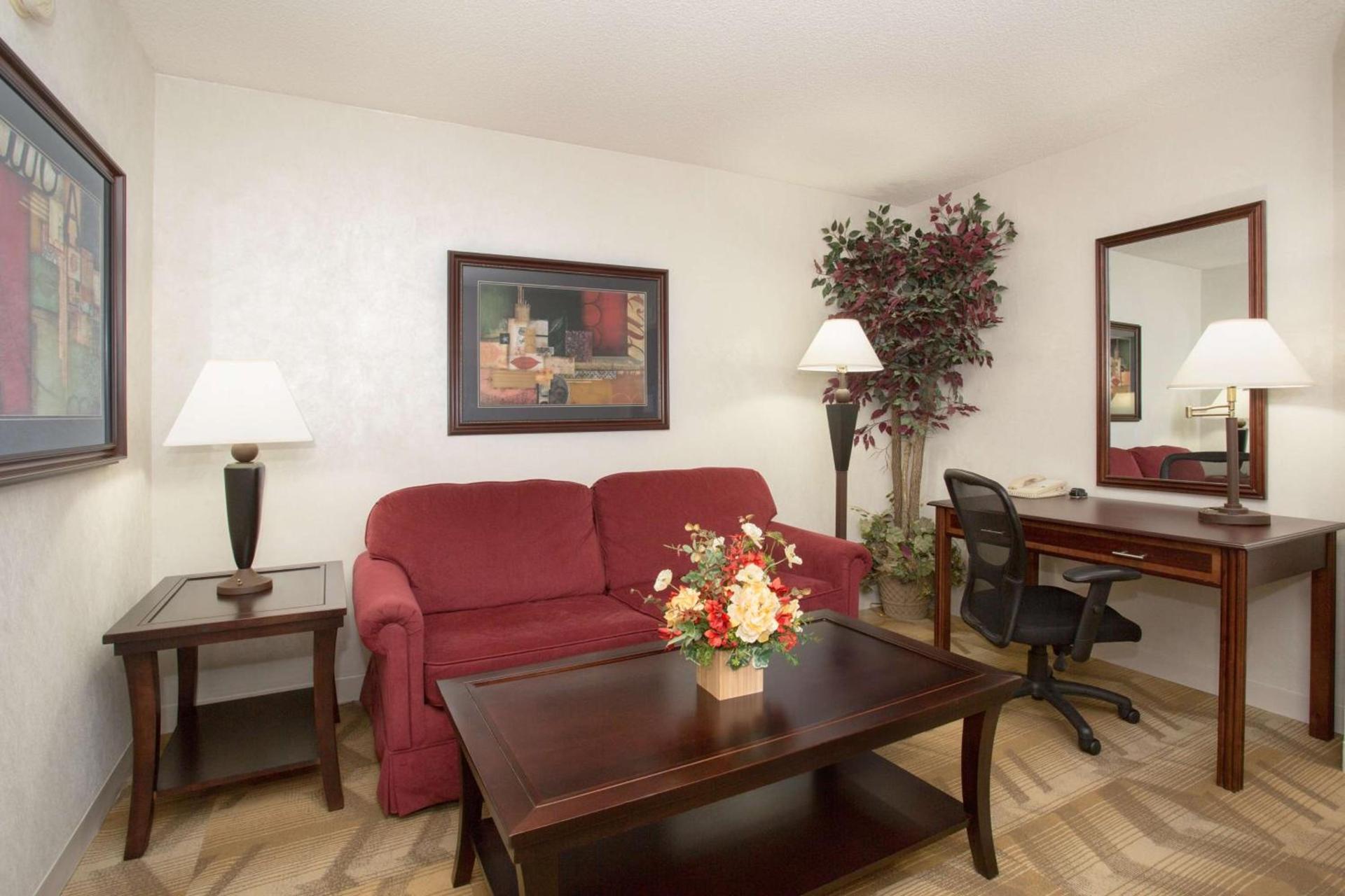 Hampton Inn Siloam Springs photo 12