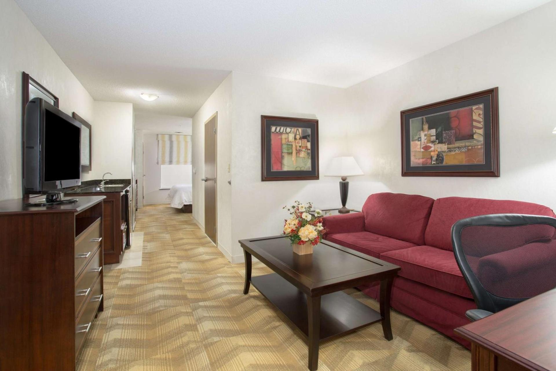Hampton Inn Siloam Springs photo 17