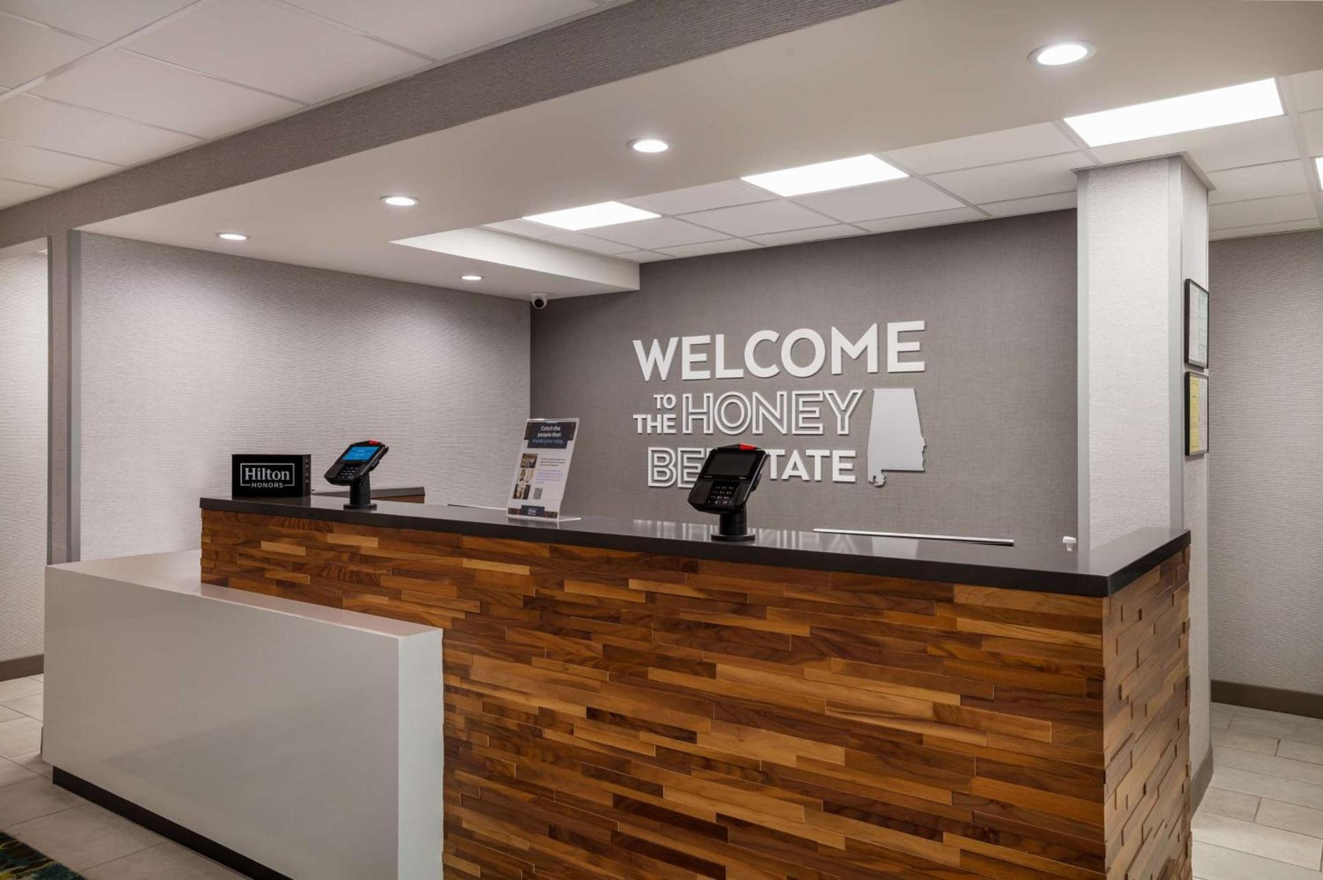 Hampton Inn Gadsden photo 7