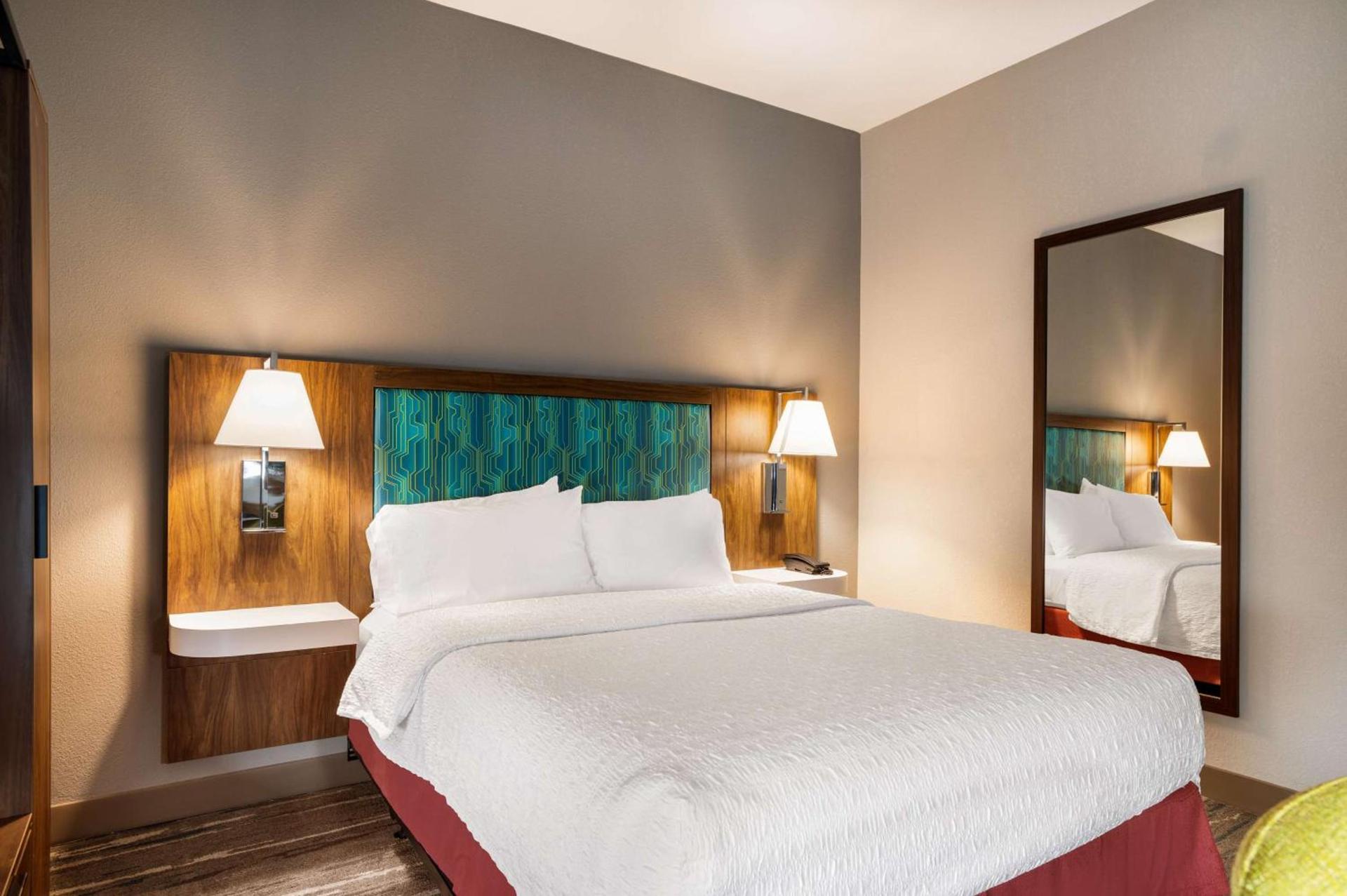 Hampton Inn Gadsden photo 26