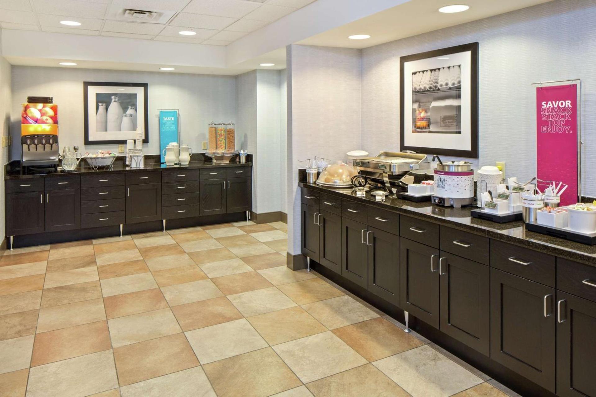 Hampton Inn & Suites Spokane Valley photo 13