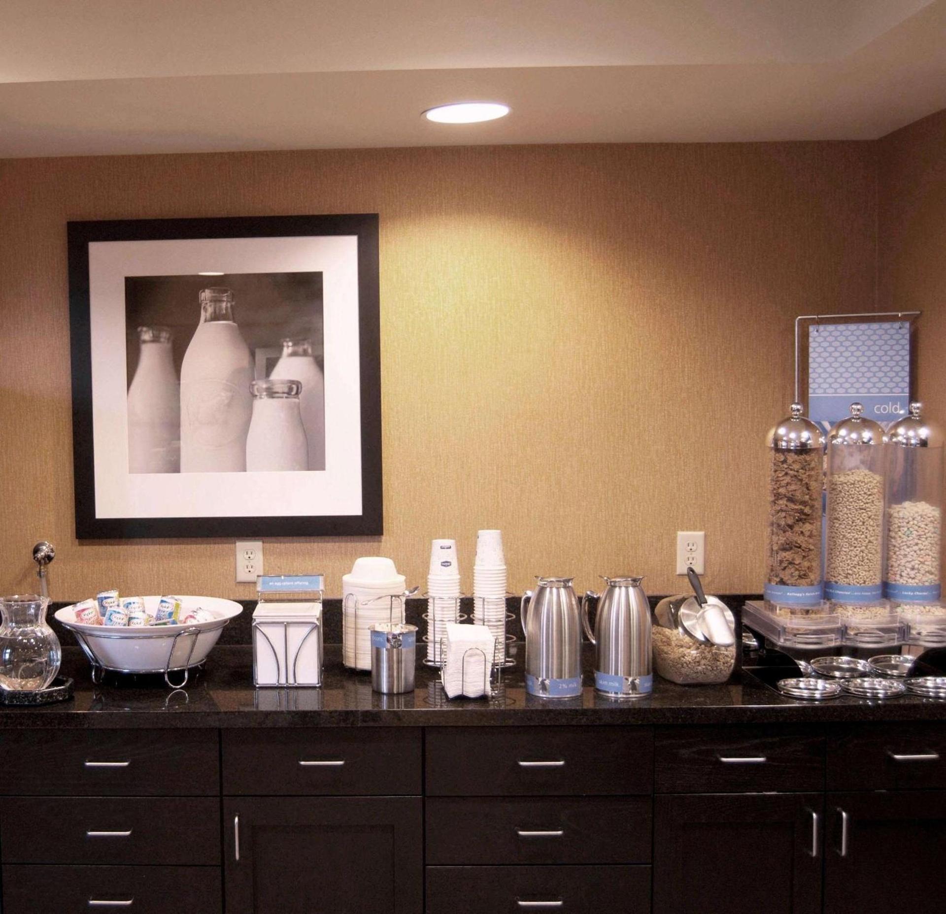 Hampton Inn & Suites Spokane Valley photo 15