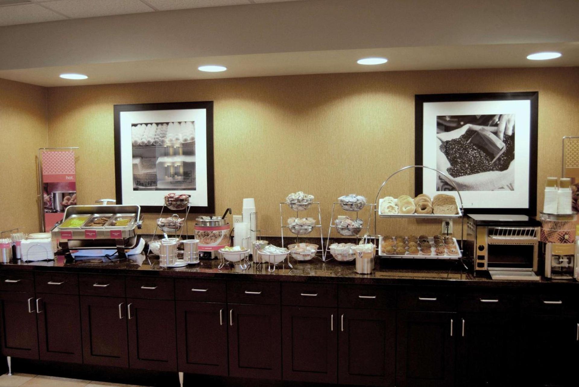 Hampton Inn & Suites Spokane Valley photo 14