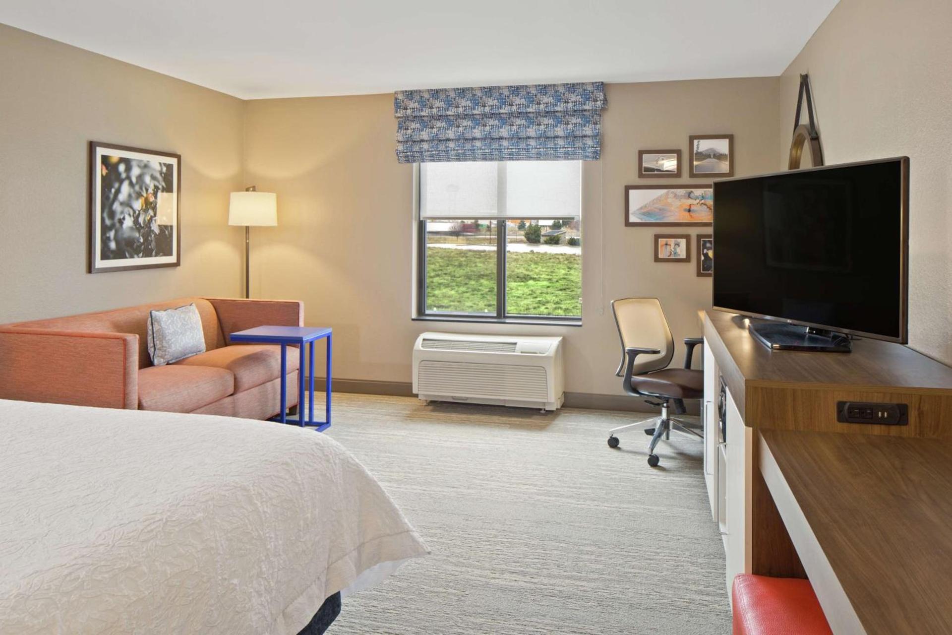 Hampton Inn & Suites Spokane Valley photo 22