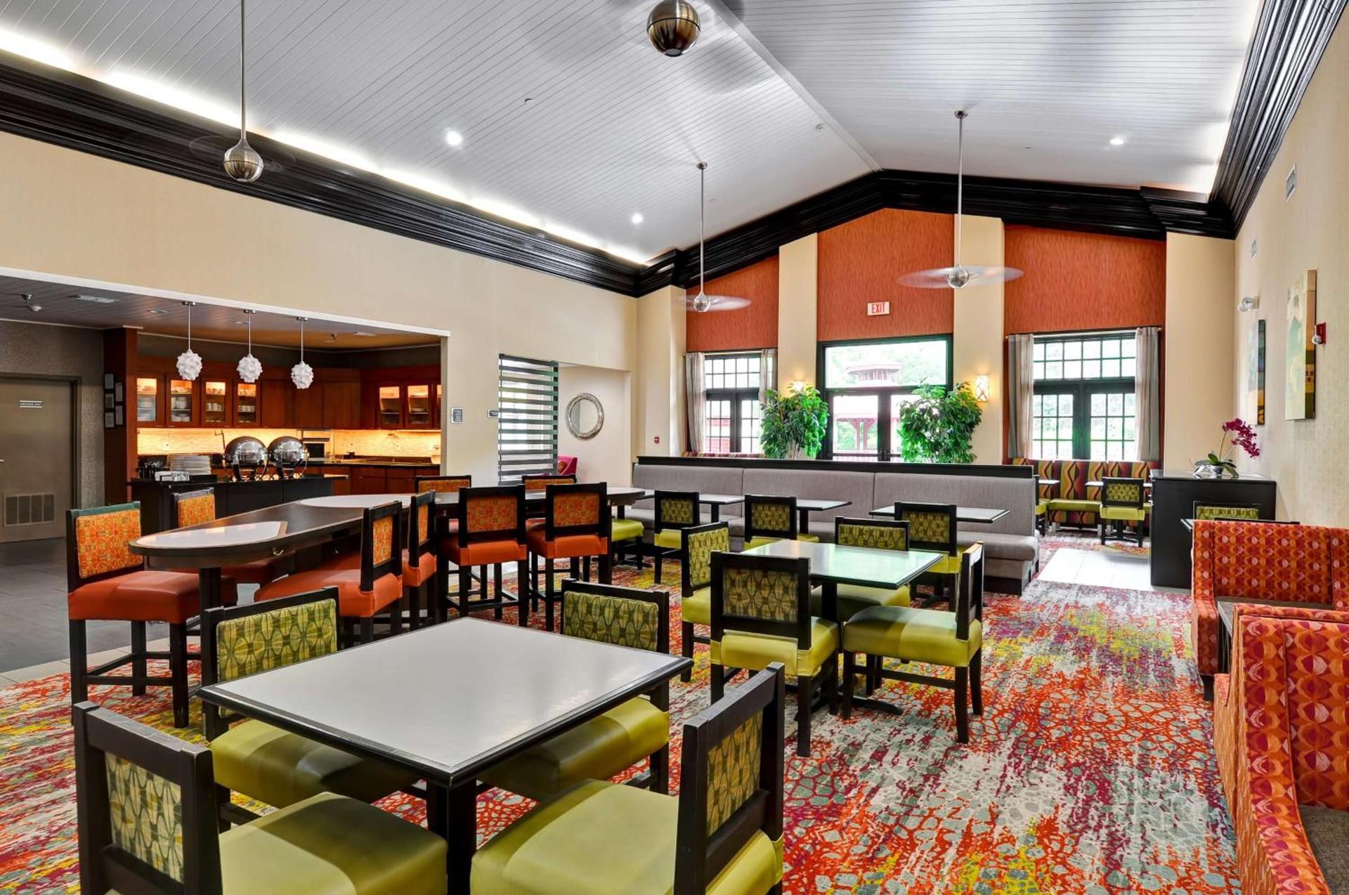 Homewood Suites by Hilton- Longview photo 4