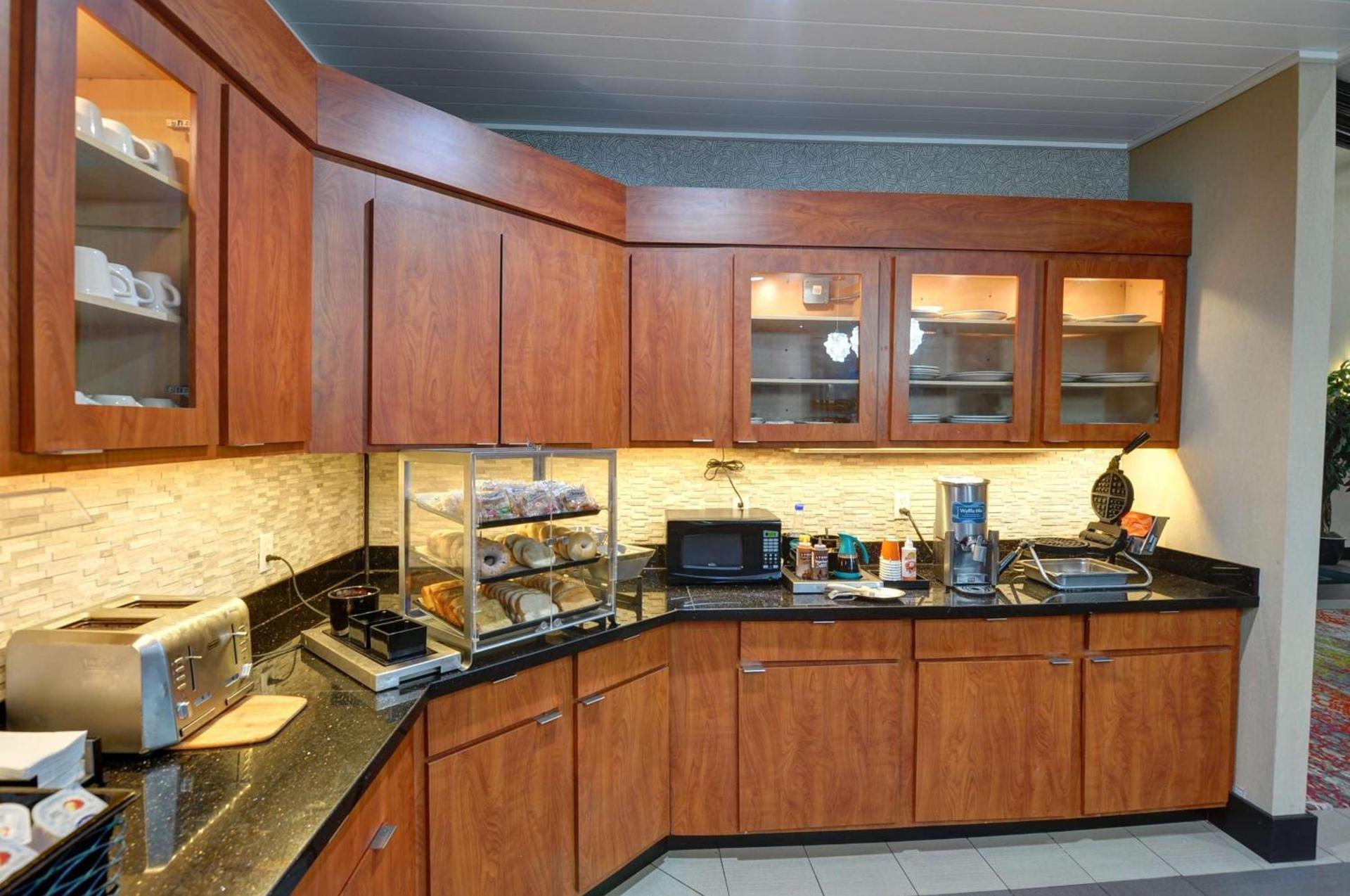 Homewood Suites by Hilton- Longview photo 15